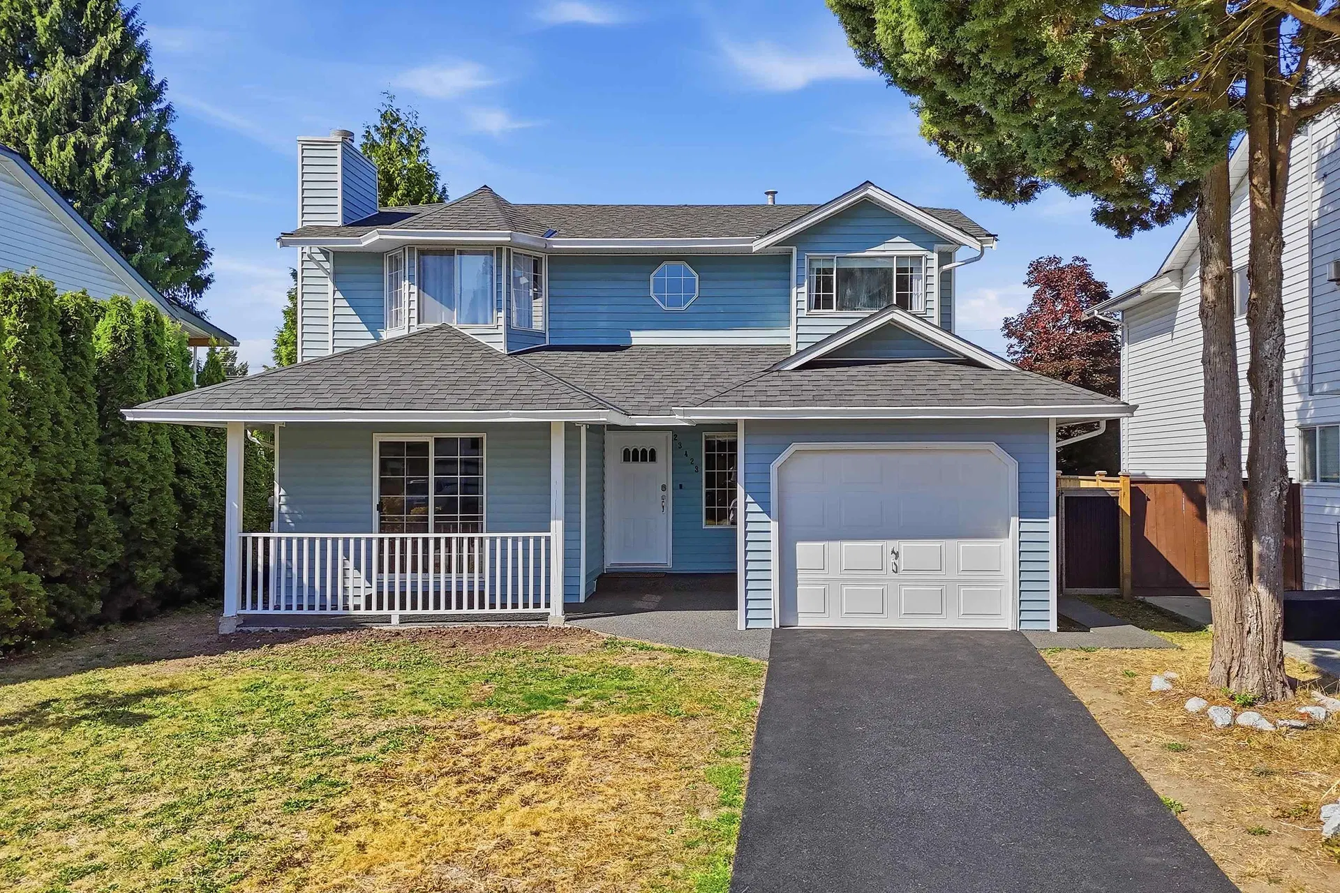 Photo 2 of 40 at 23423 Sandpiper Avenue