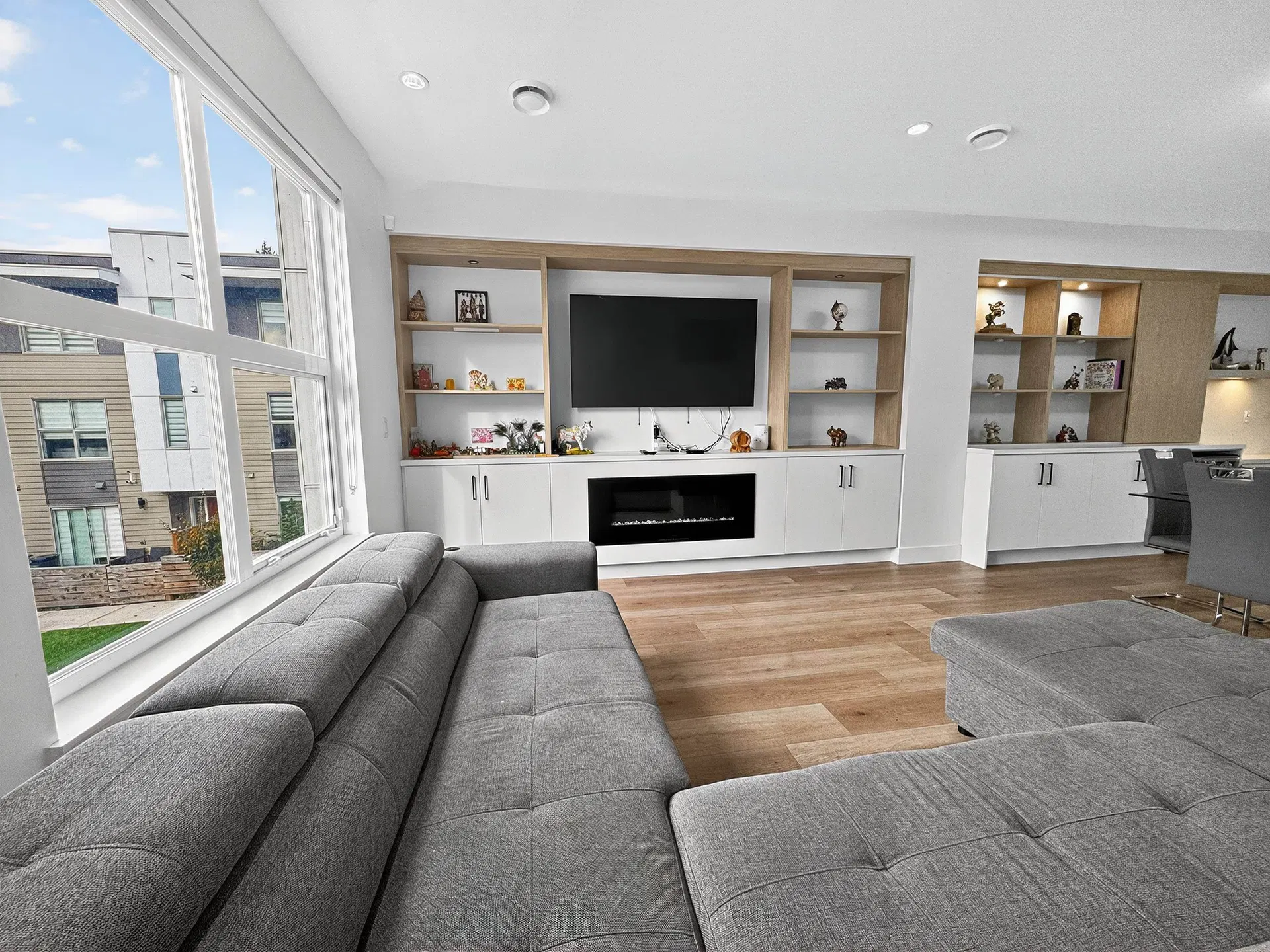 Photo 2 of 33 at #30 – 12585 104a Avenue