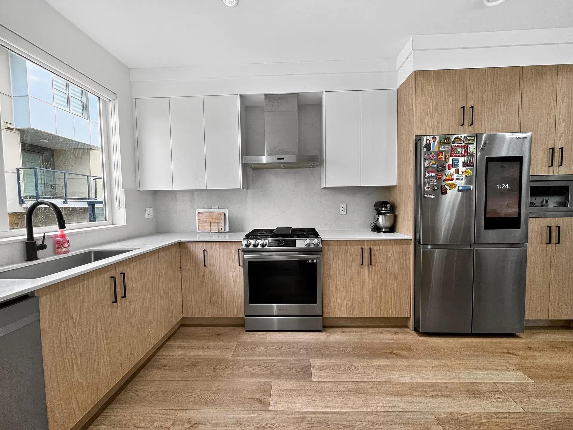 Photo 5 of 33 at #30 – 12585 104a Avenue