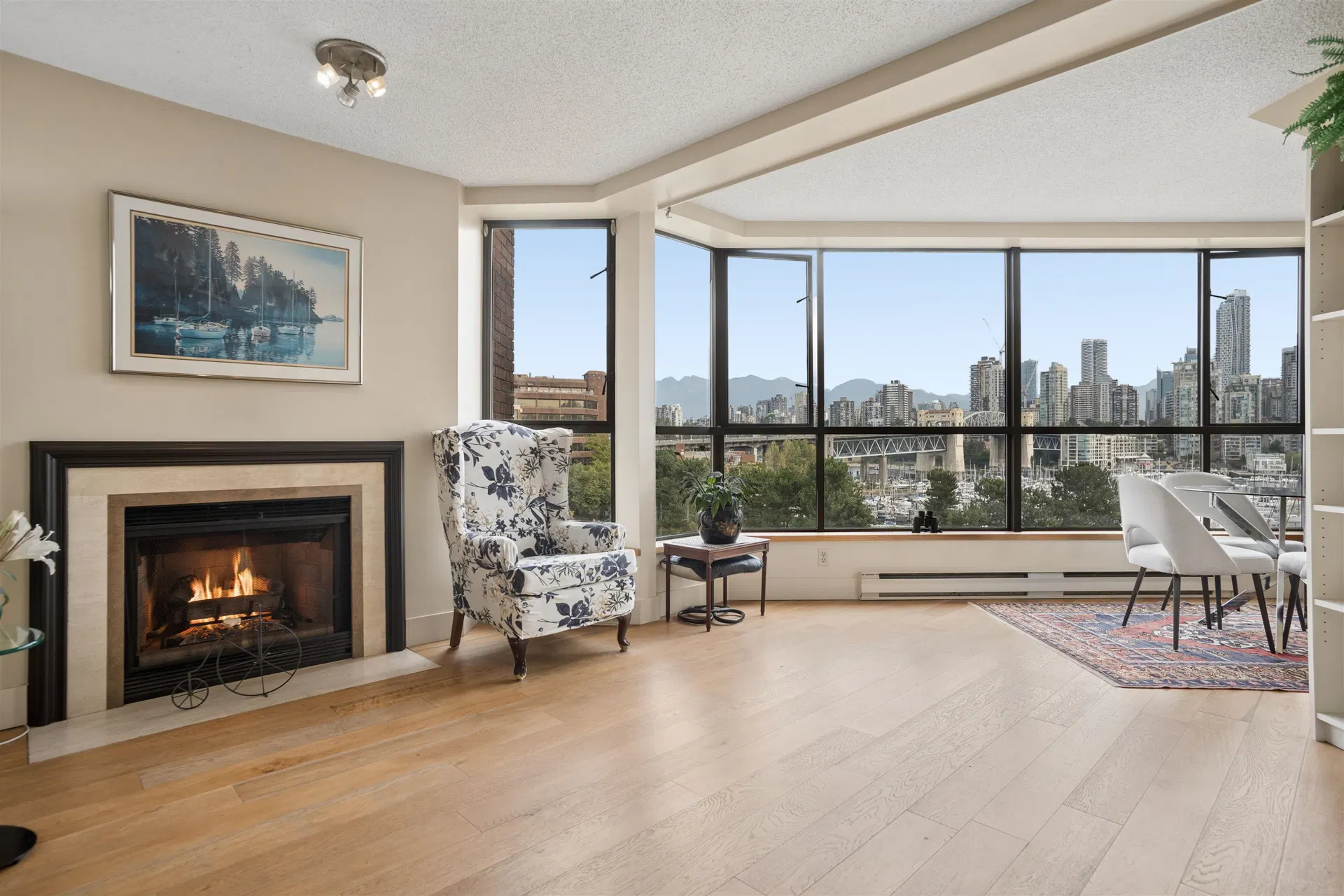 Photo 3 of 38 at #602 – 1490 Pennyfarthing Drive