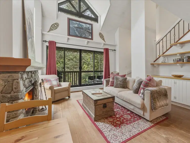 #16 – 4510 Blackcomb Way