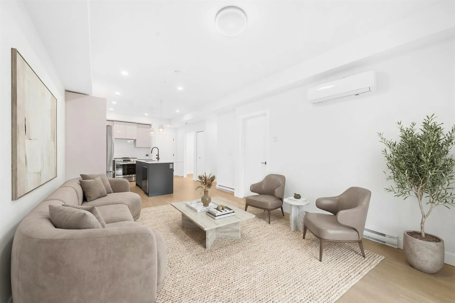 Photo 5 of 40 at #101 – 15353 17 Avenue