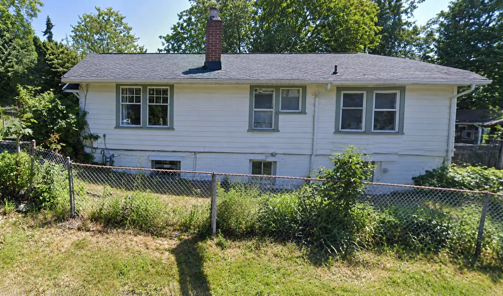 Photo 1 of 1 at 634 Rochester Avenue