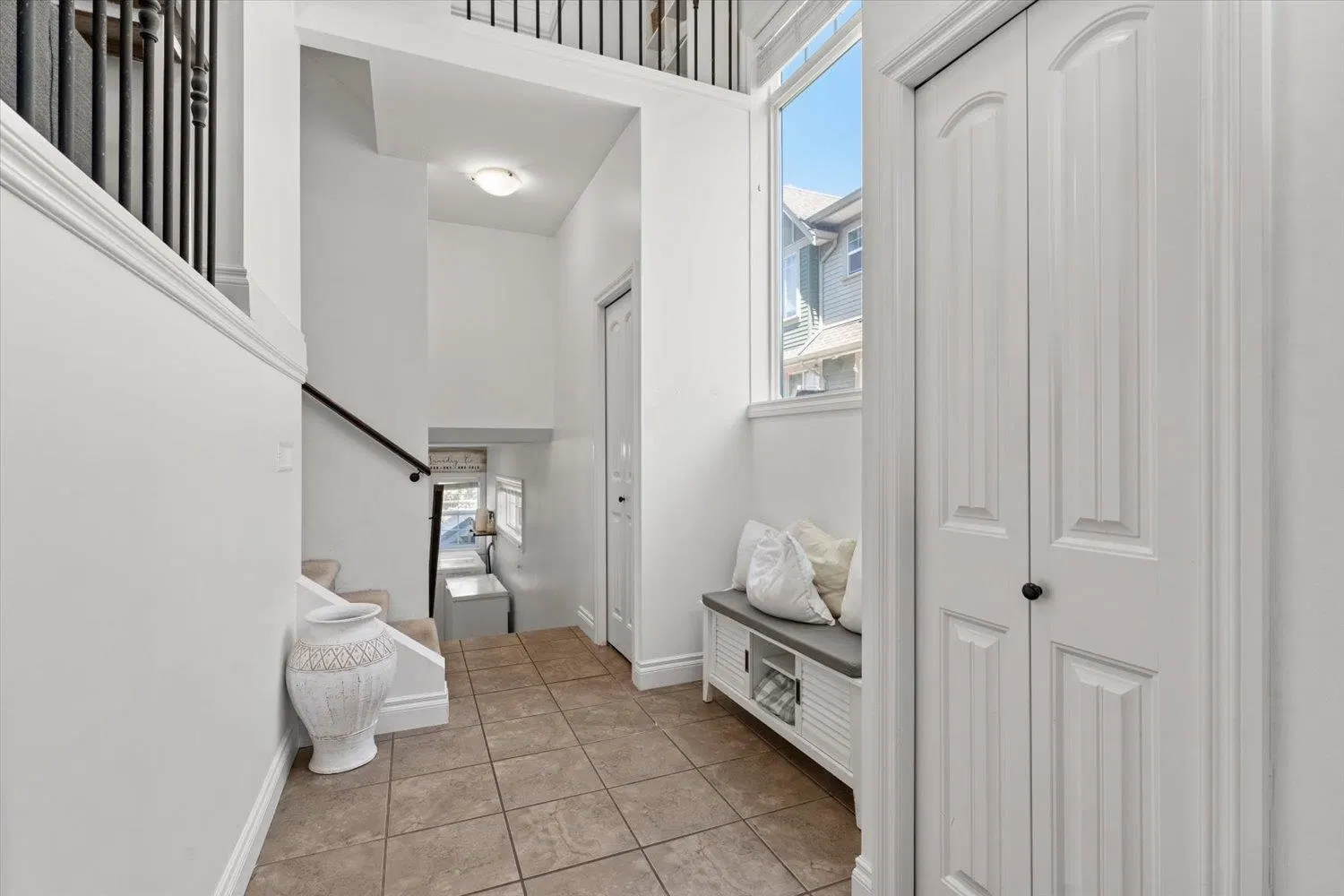 Photo 4 of 36 at #61 – 6498 Southdowne Place