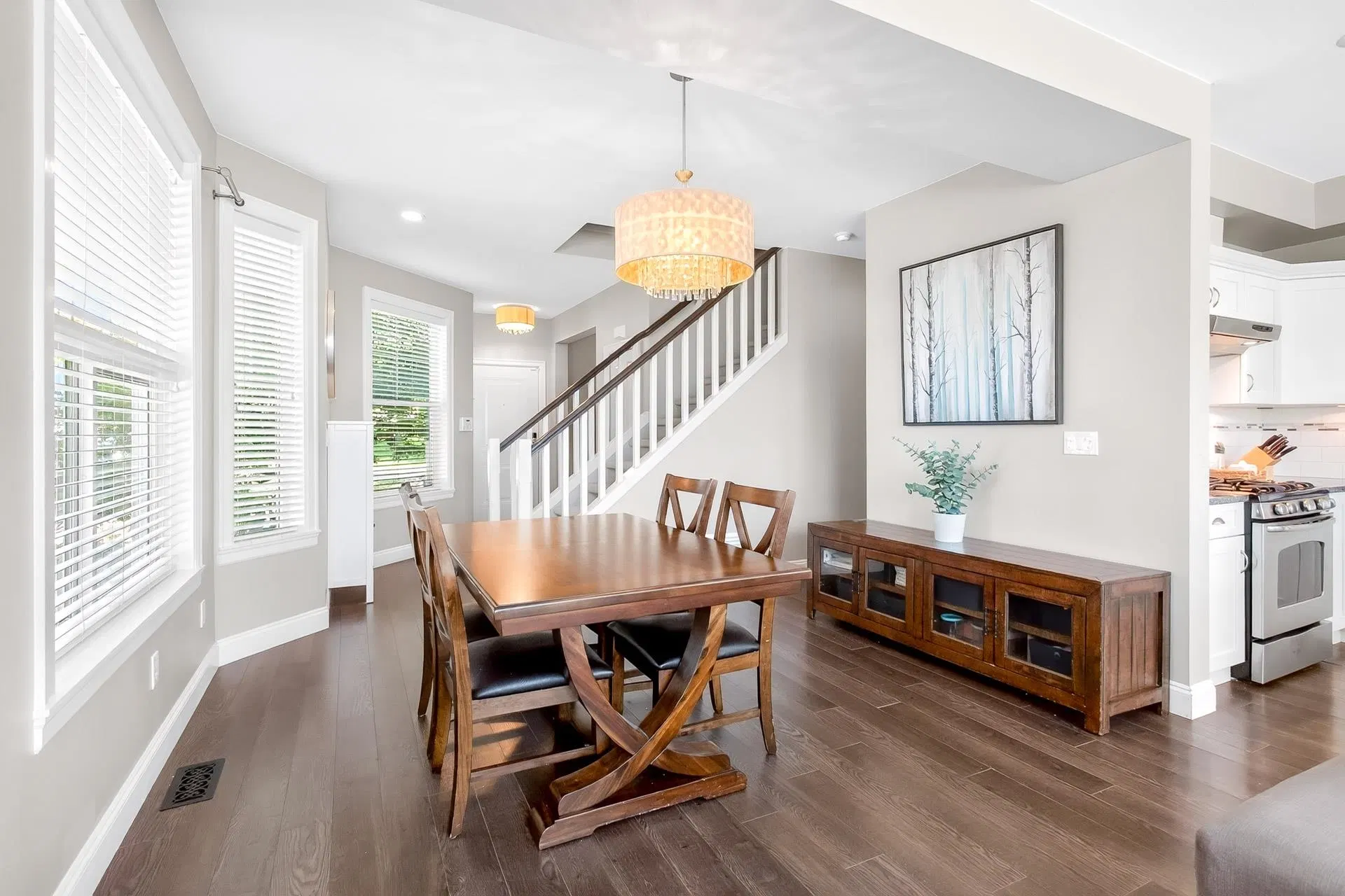 Photo 5 of 40 at #5 – 1395 Marguerite Street