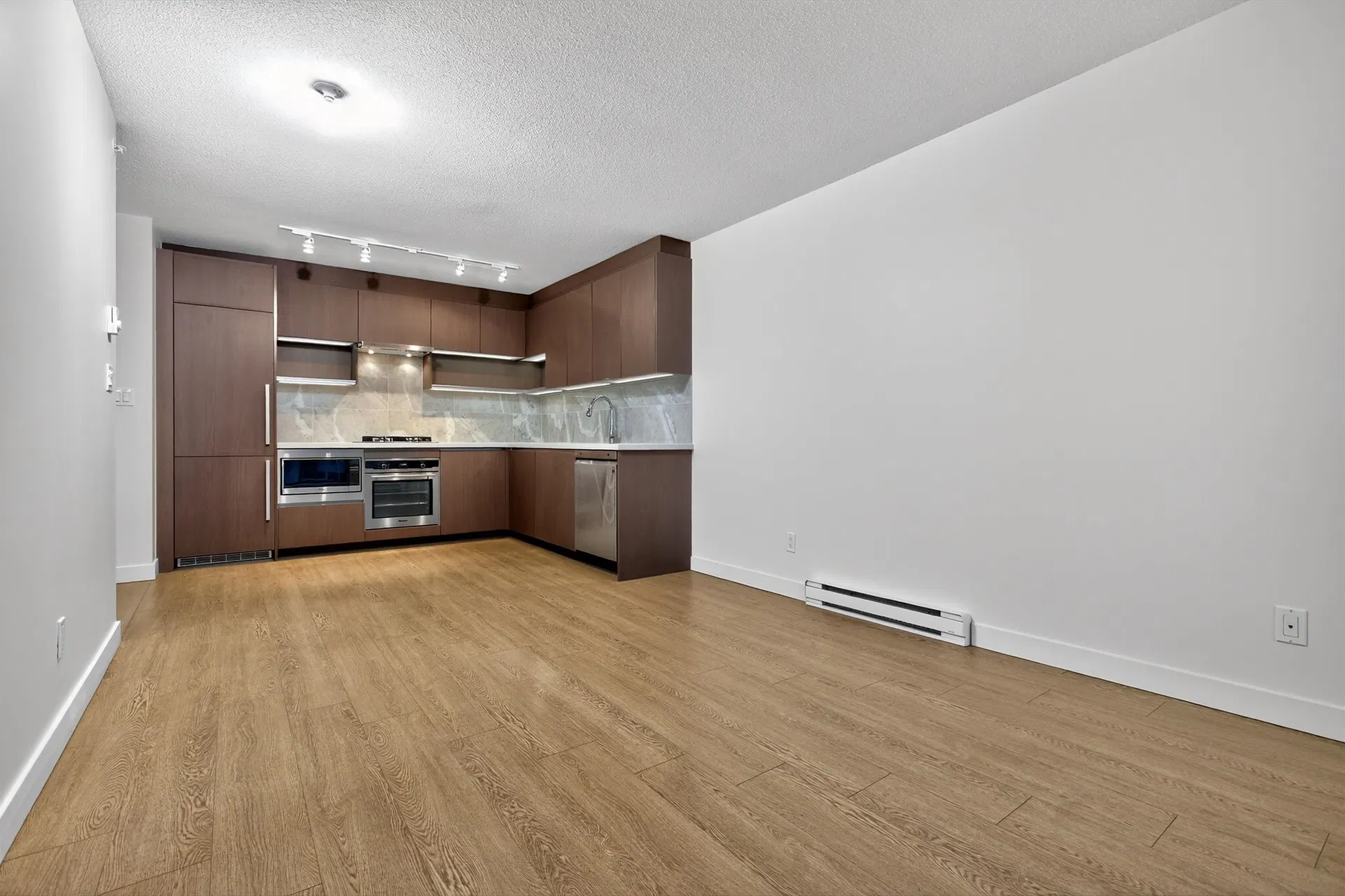 Photo 2 of 13 at #3008 – 13696 100 Avenue