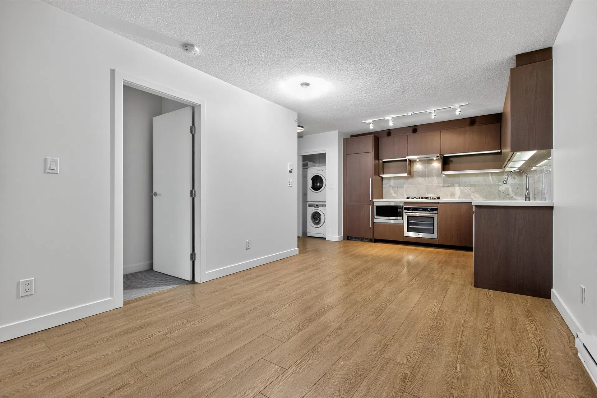 Photo 4 of 13 at #3008 – 13696 100 Avenue