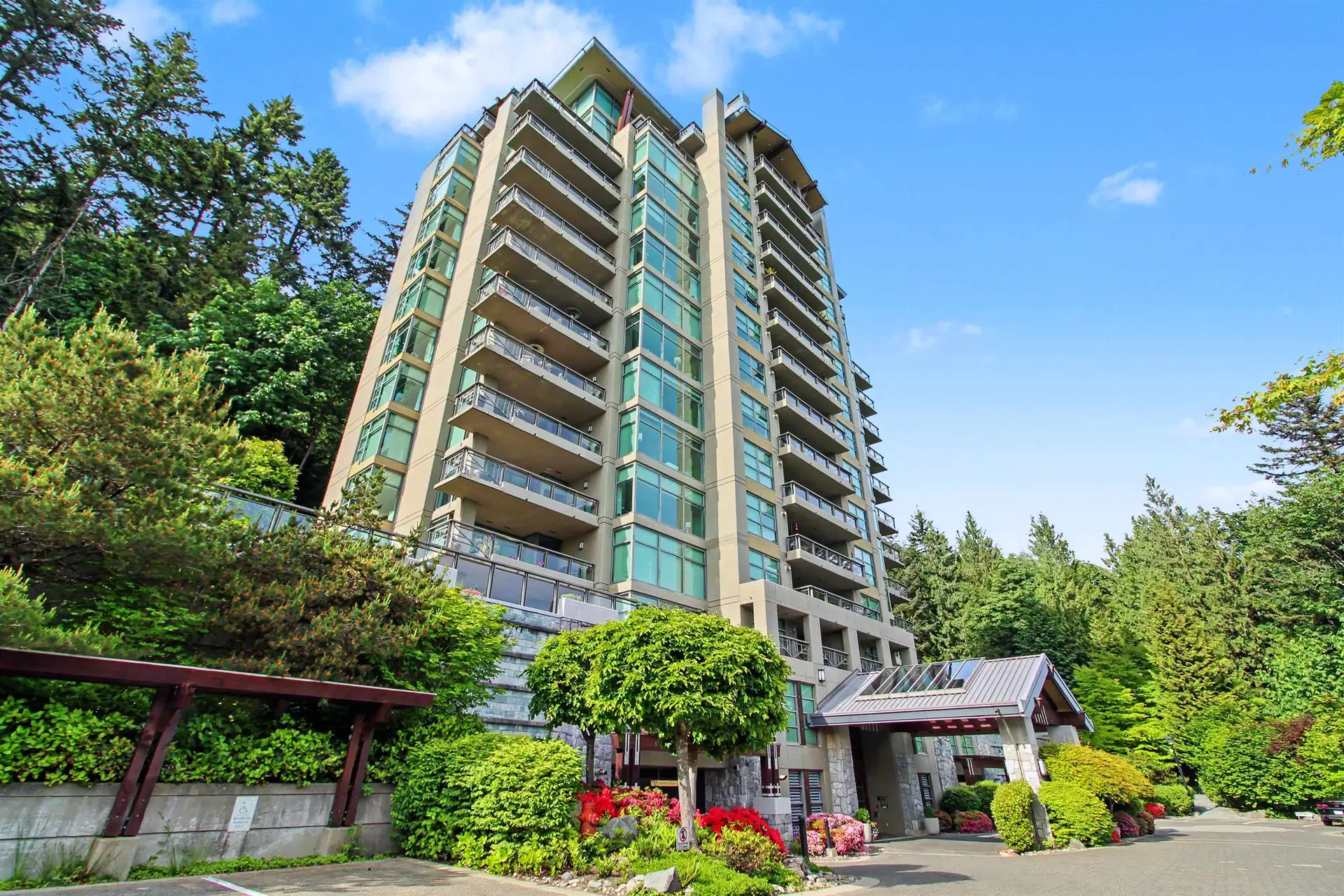 #503 – 3315 Cypress Place