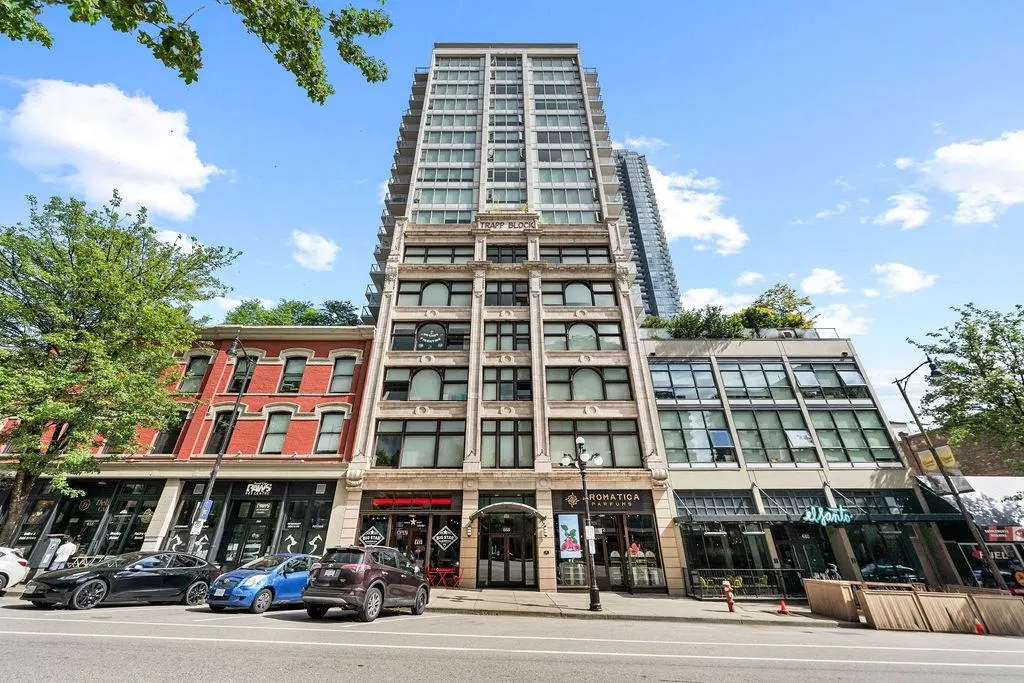 Photo 1 of 35 at #1811 – 668 Columbia Street