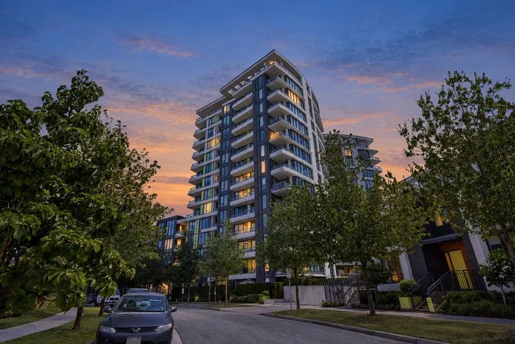 Photo 1 of 32 at #528 – 3563 Ross Drive