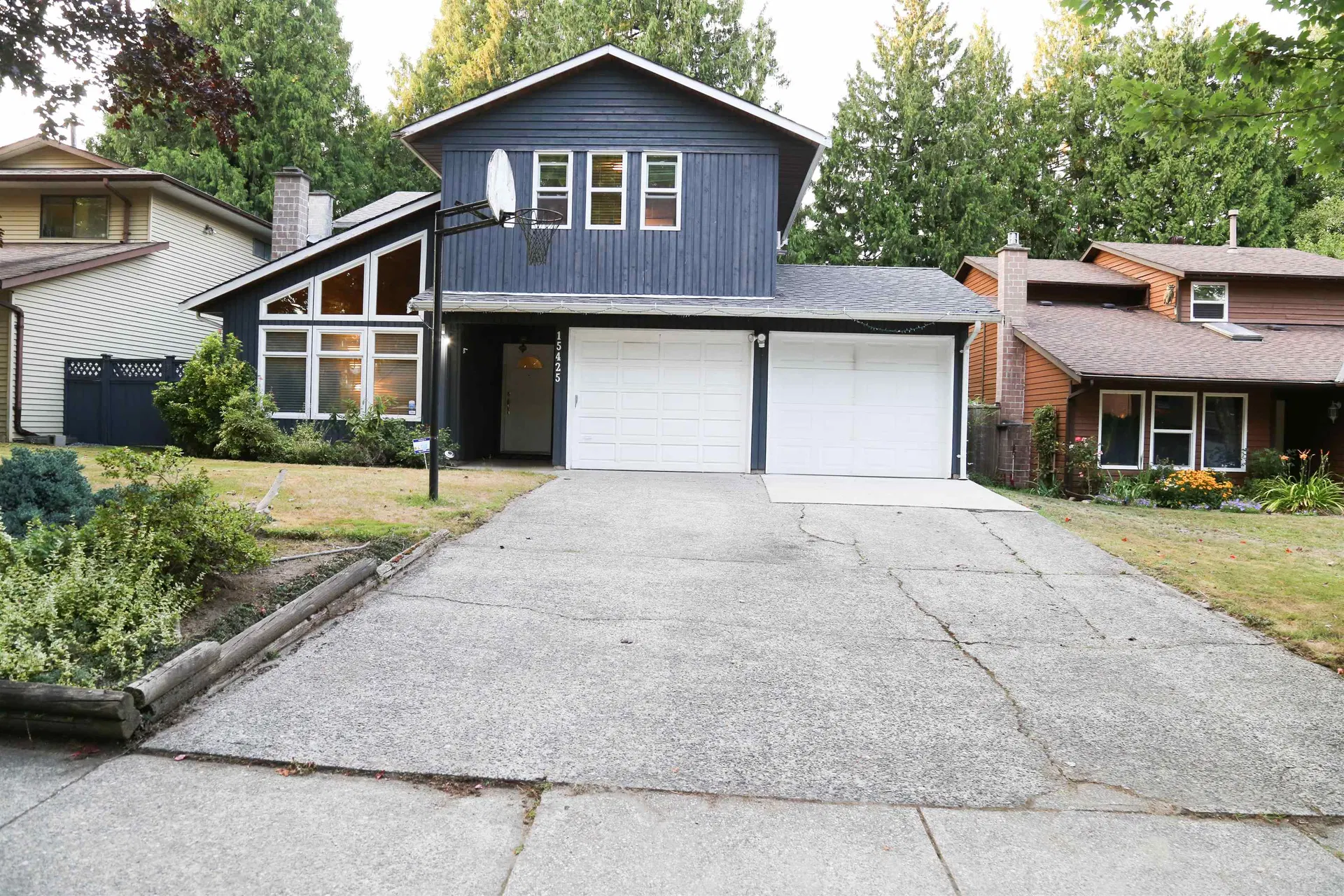 Photo 1 of 40 at 15425 98th Avenue