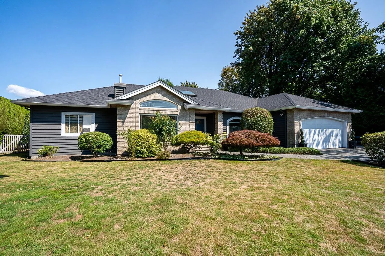 Photo 1 of 36 at 5758 W Kettle Crescent