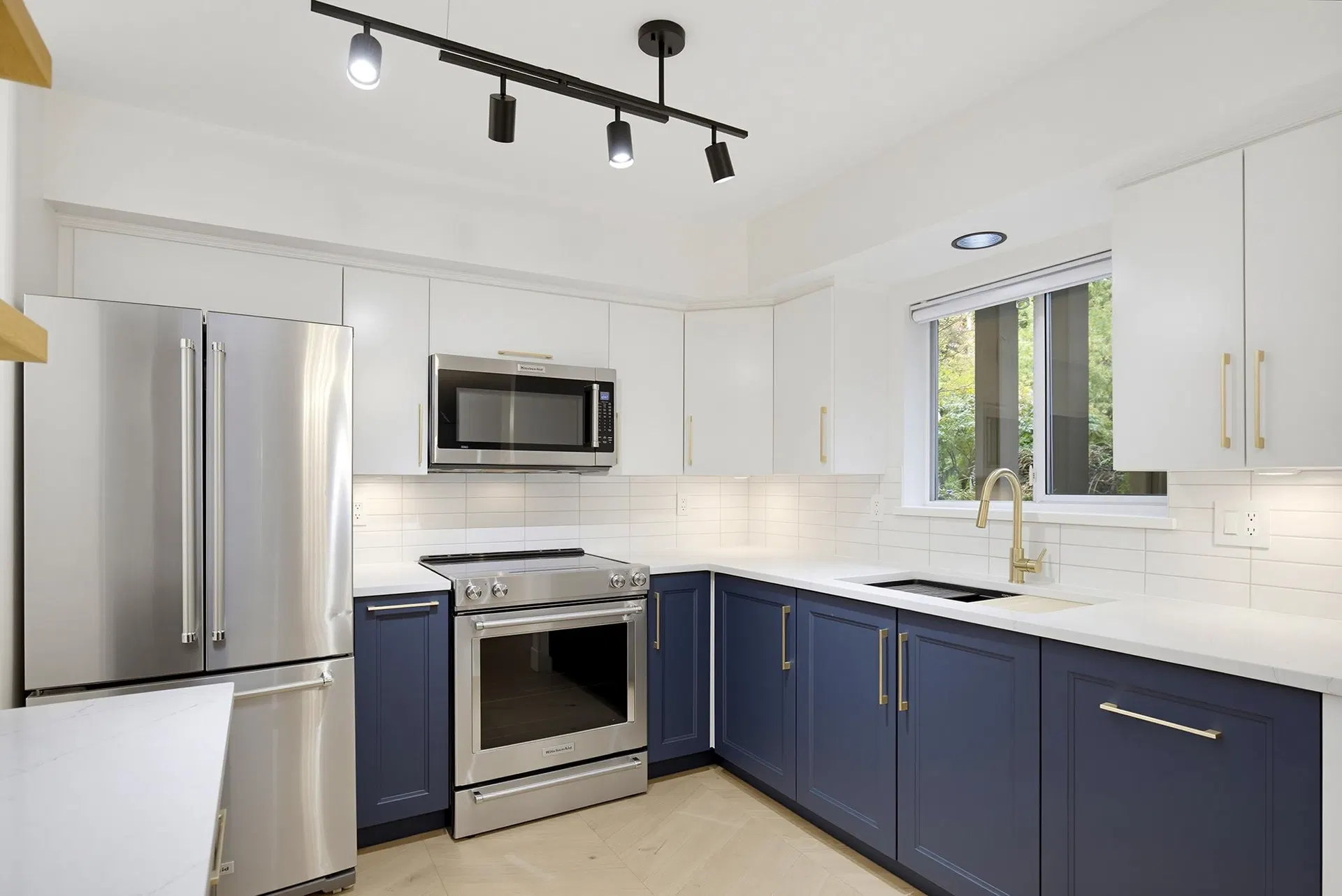 Photo 2 of 38 at #105 – 20556 113 Avenue