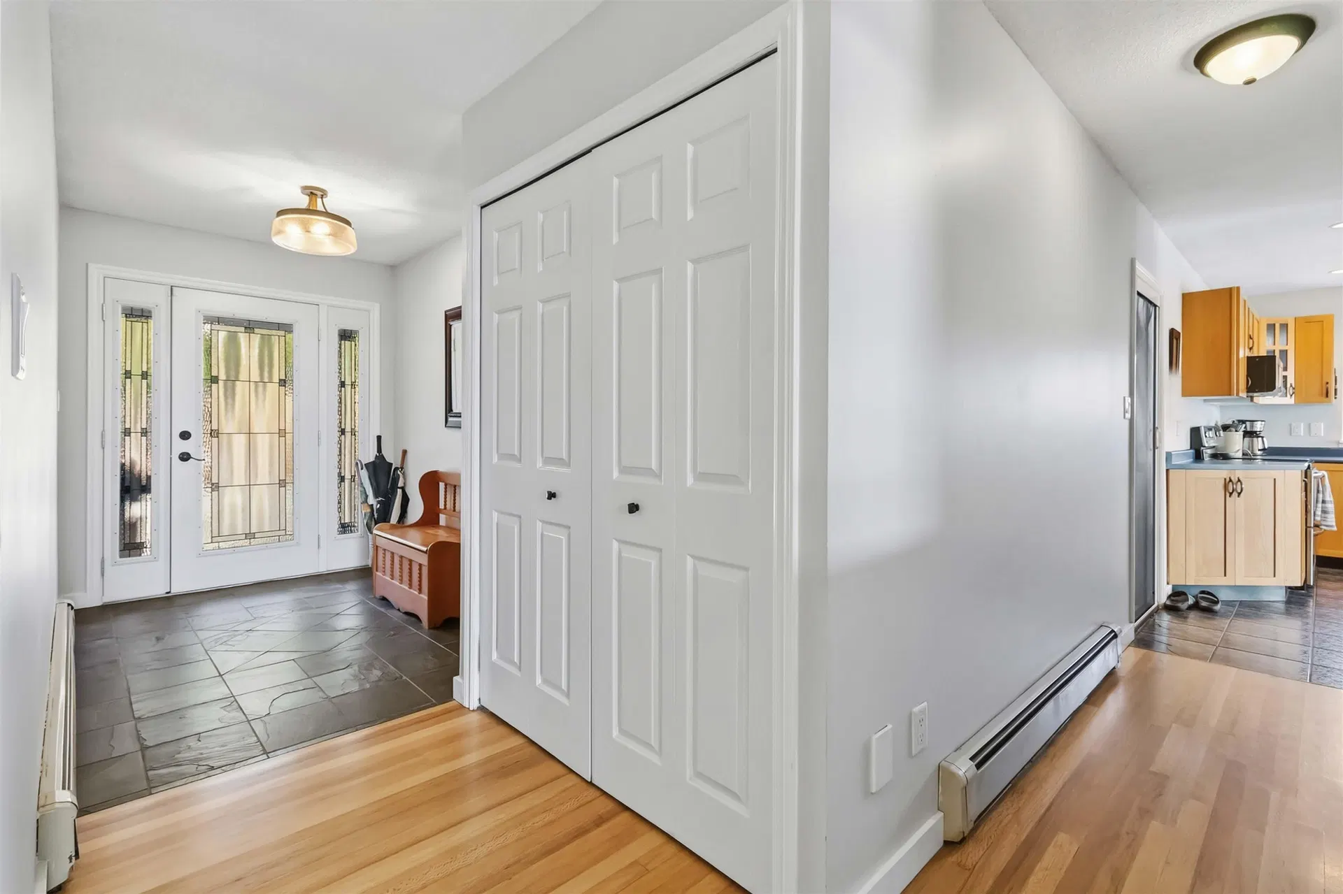 Photo 4 of 40 at 33017 14th Avenue
