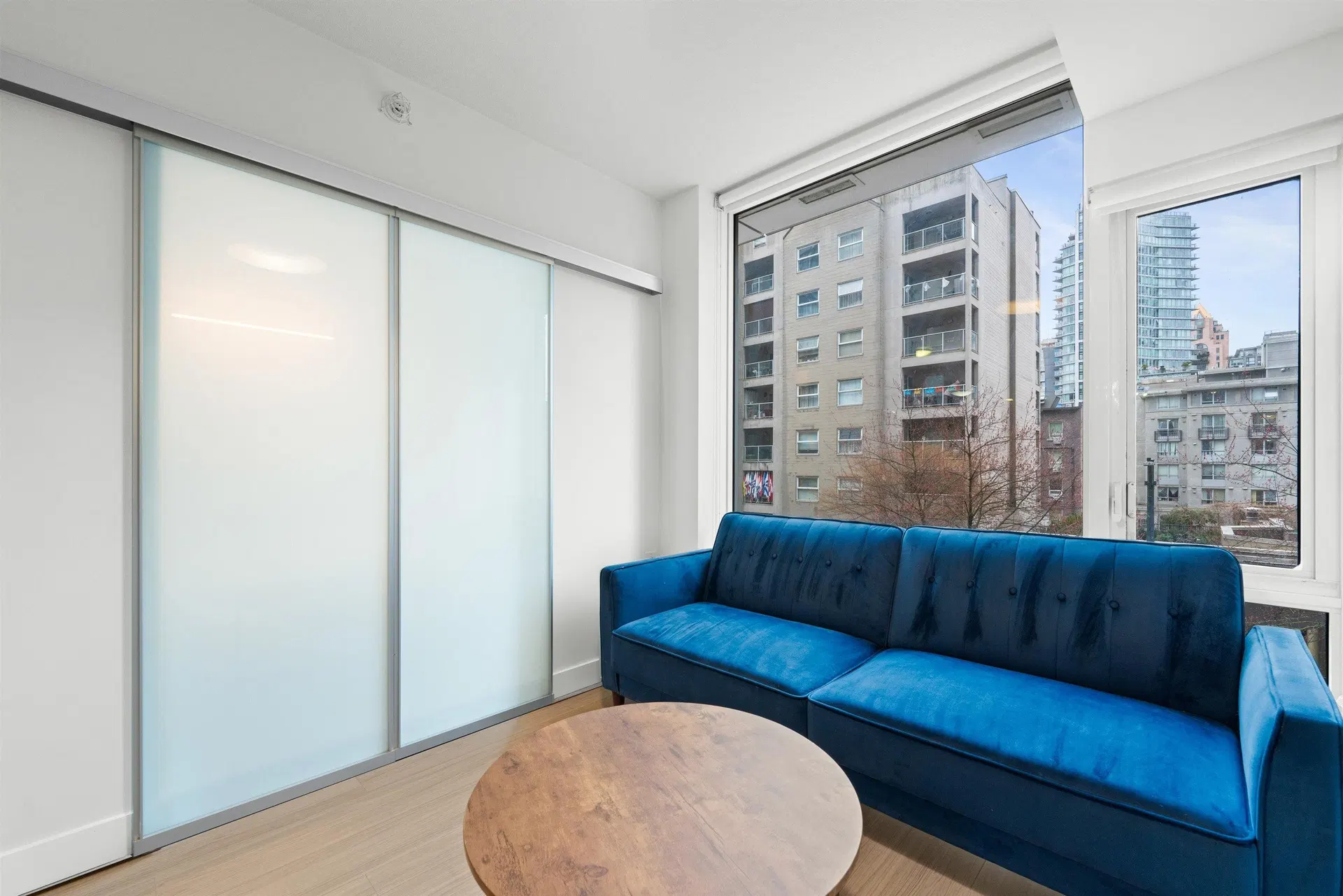 Photo 2 of 28 at #404 – 1283 Howe Street