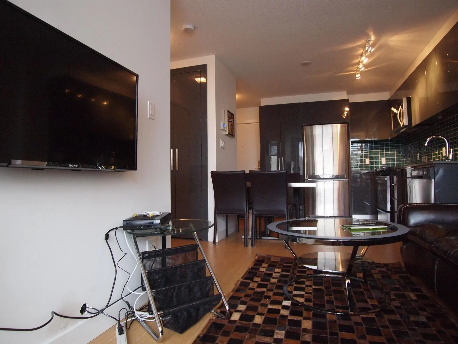 Photo 1 of 19 at #510 – 1325 Rolston Street