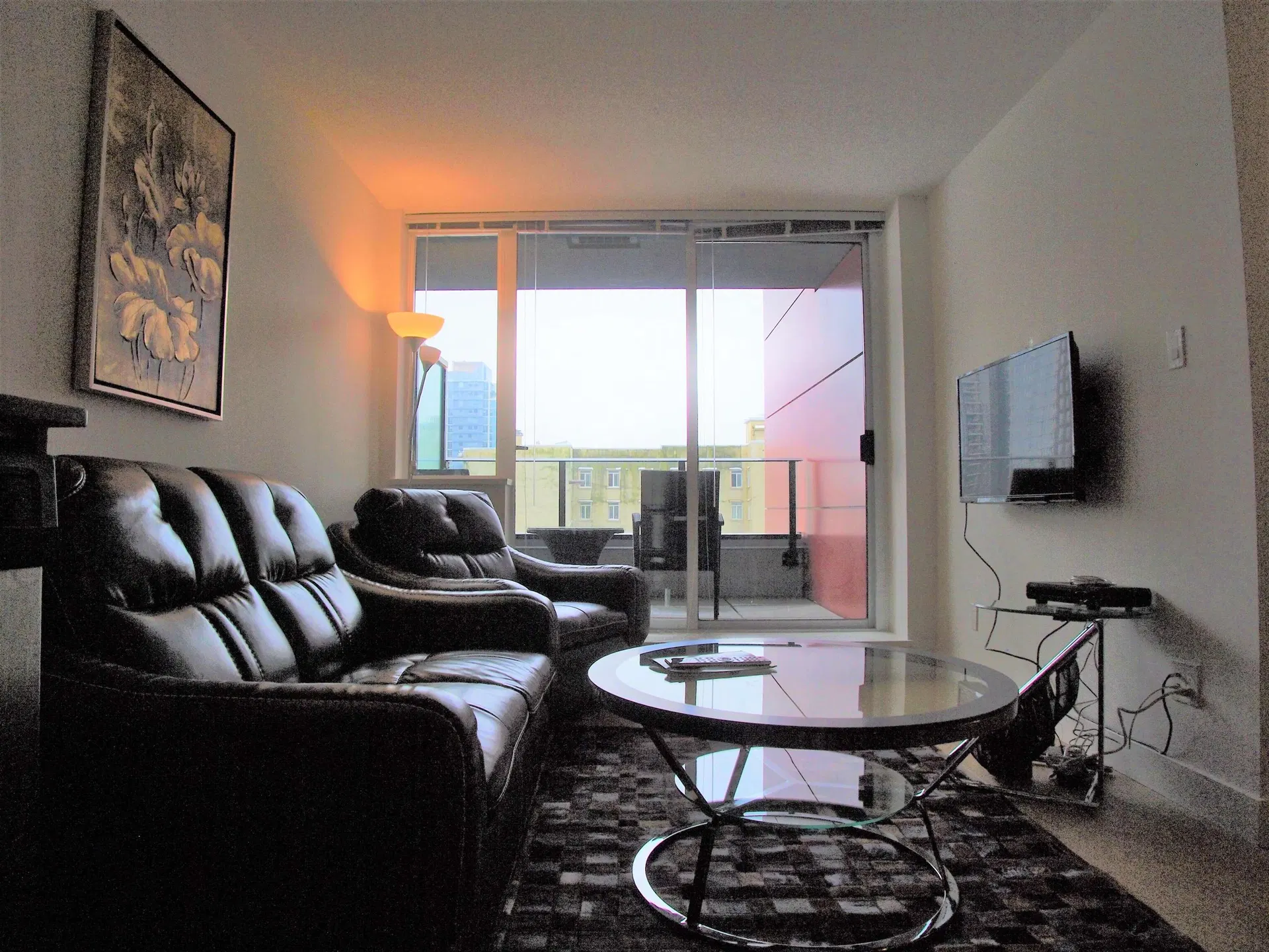 Photo 5 of 19 at #510 – 1325 Rolston Street
