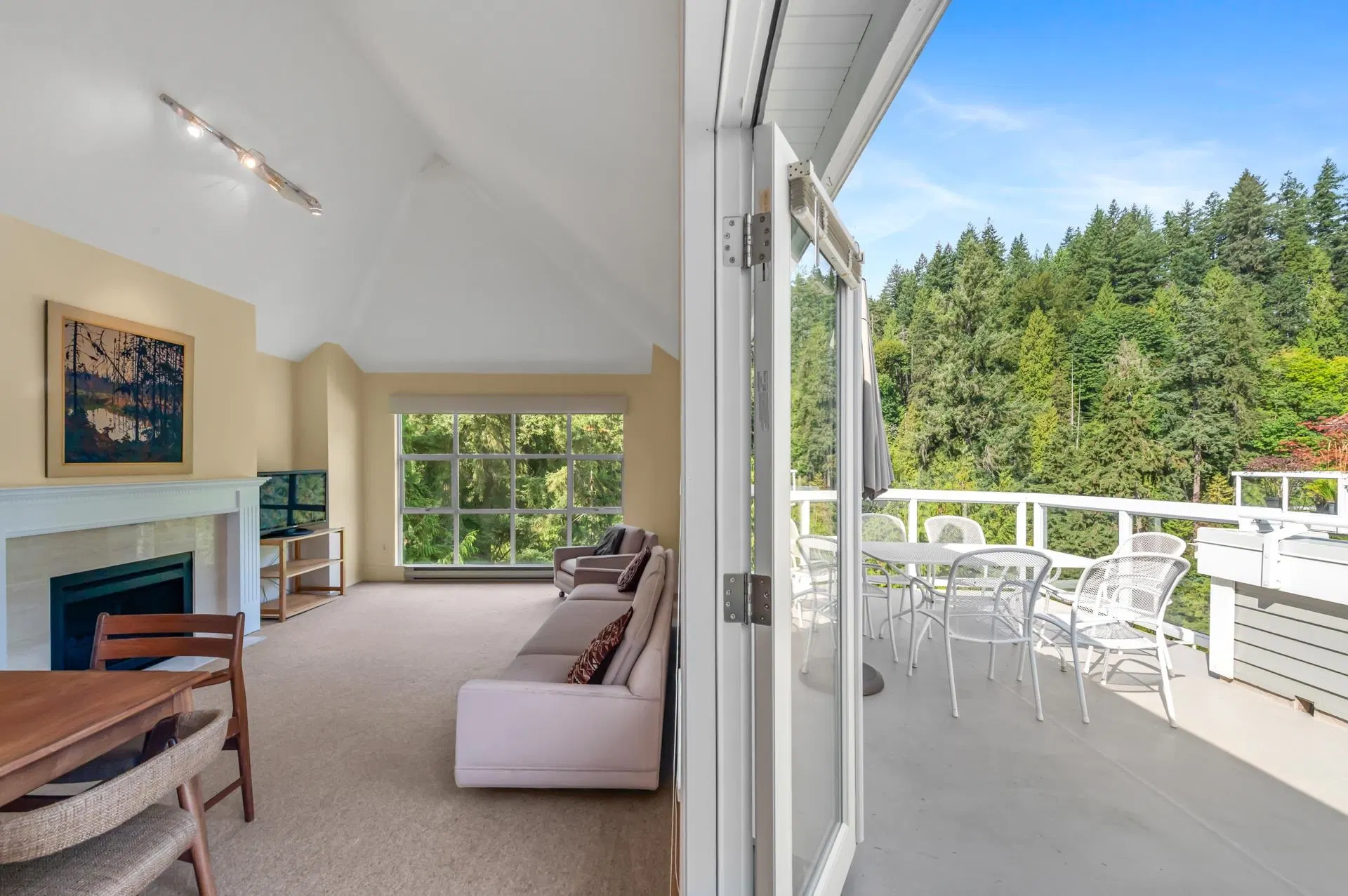 Photo 1 of 34 at #303 – 3373 Capilano Crescent