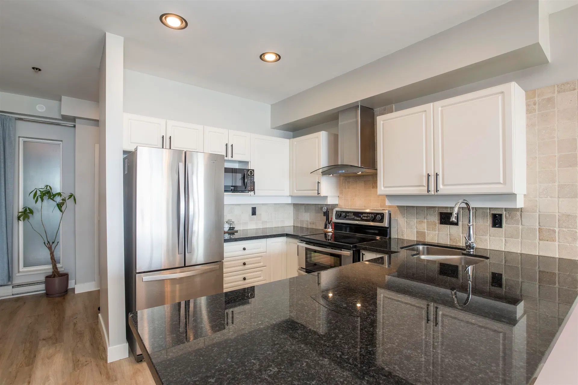 Photo 5 of 38 at #308 – 1120 Tsatsu Shores Drive