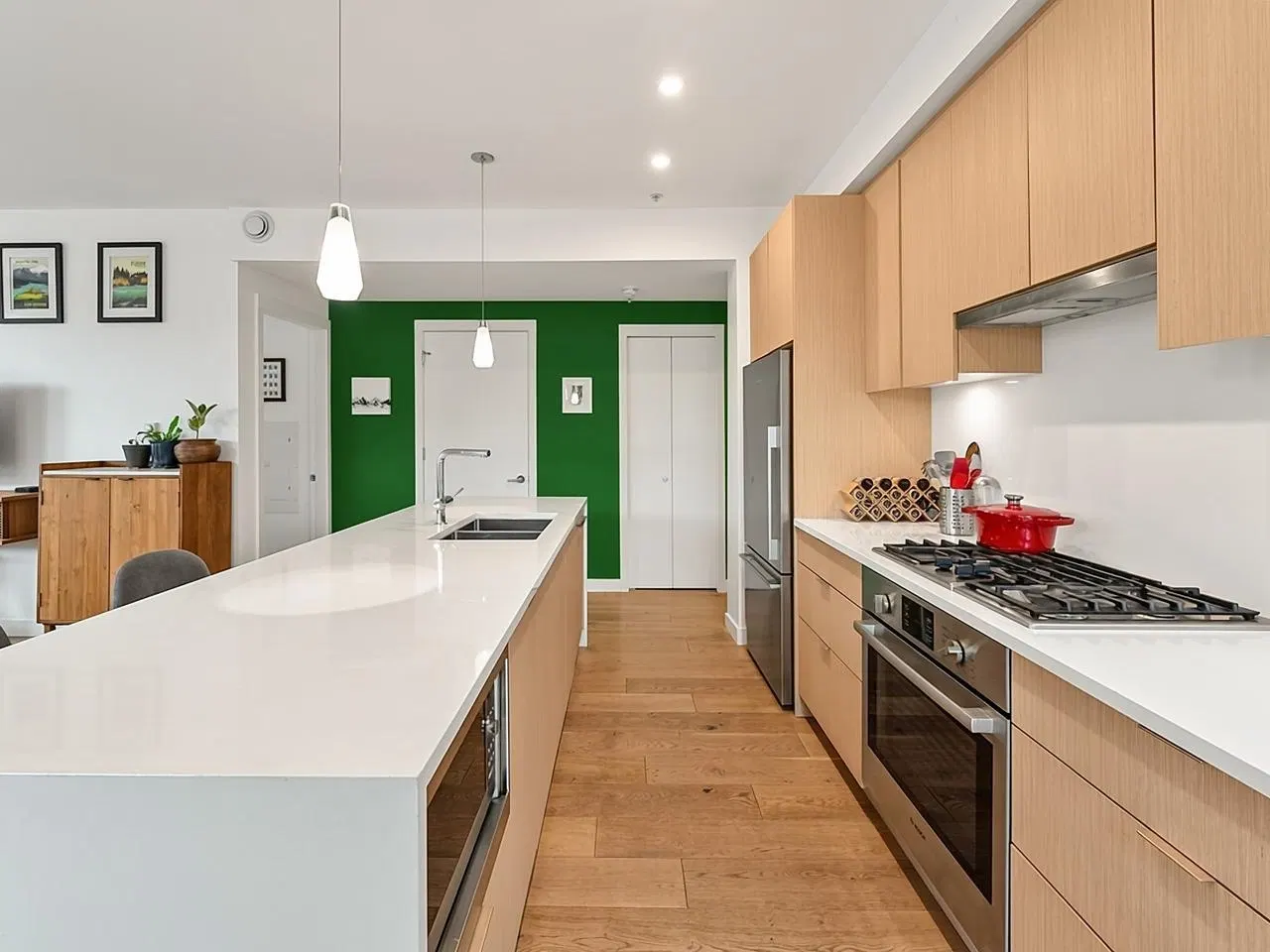 Photo 4 of 35 at #104 – 108 E 35th Avenue