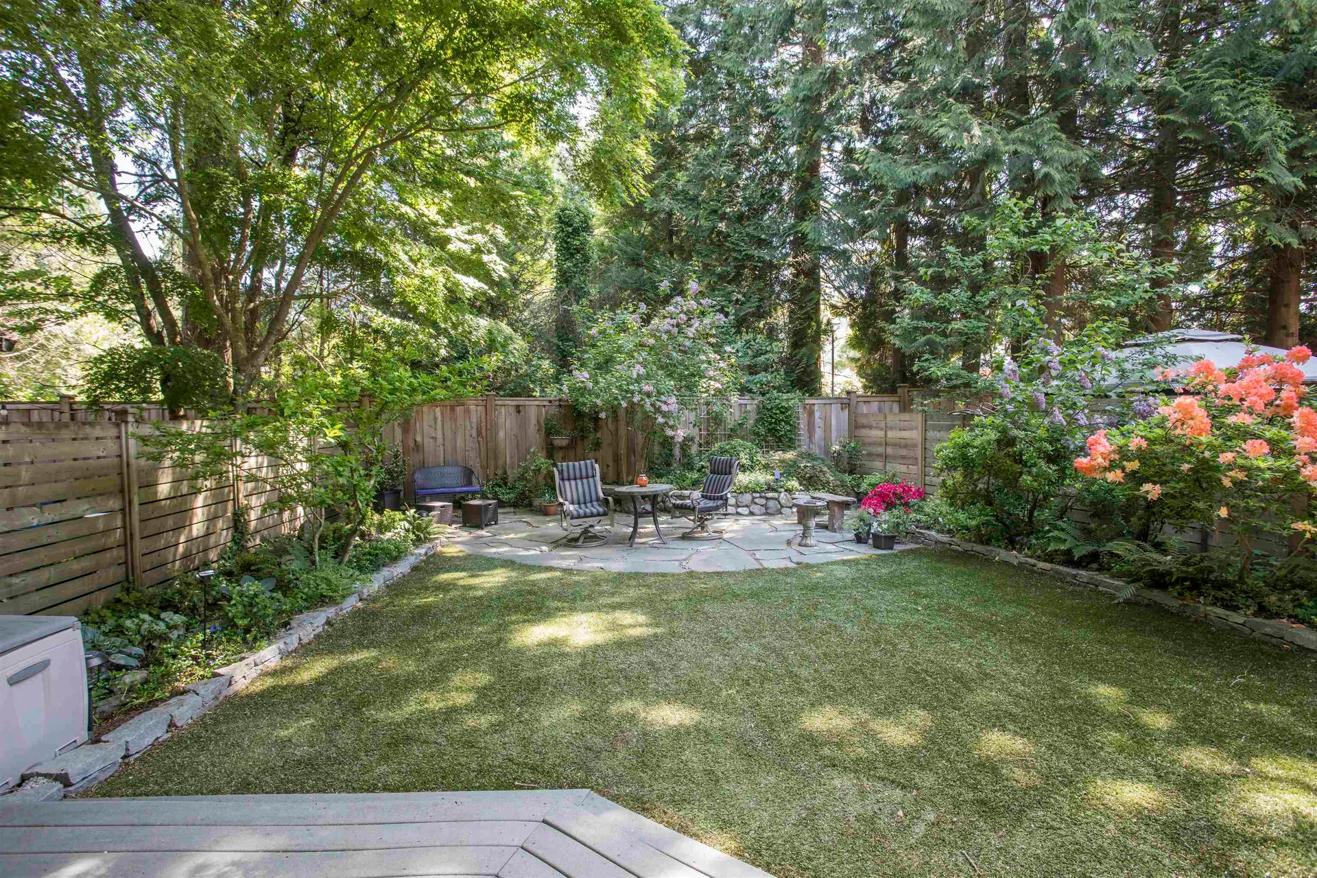 1989 Cedar Village Crescent