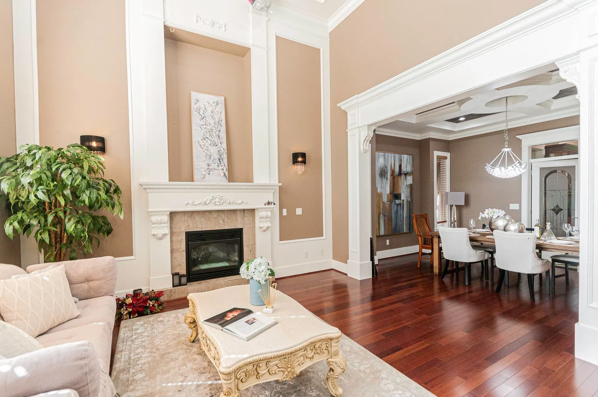 Photo 4 of 24 at 8151 Claybrook Road