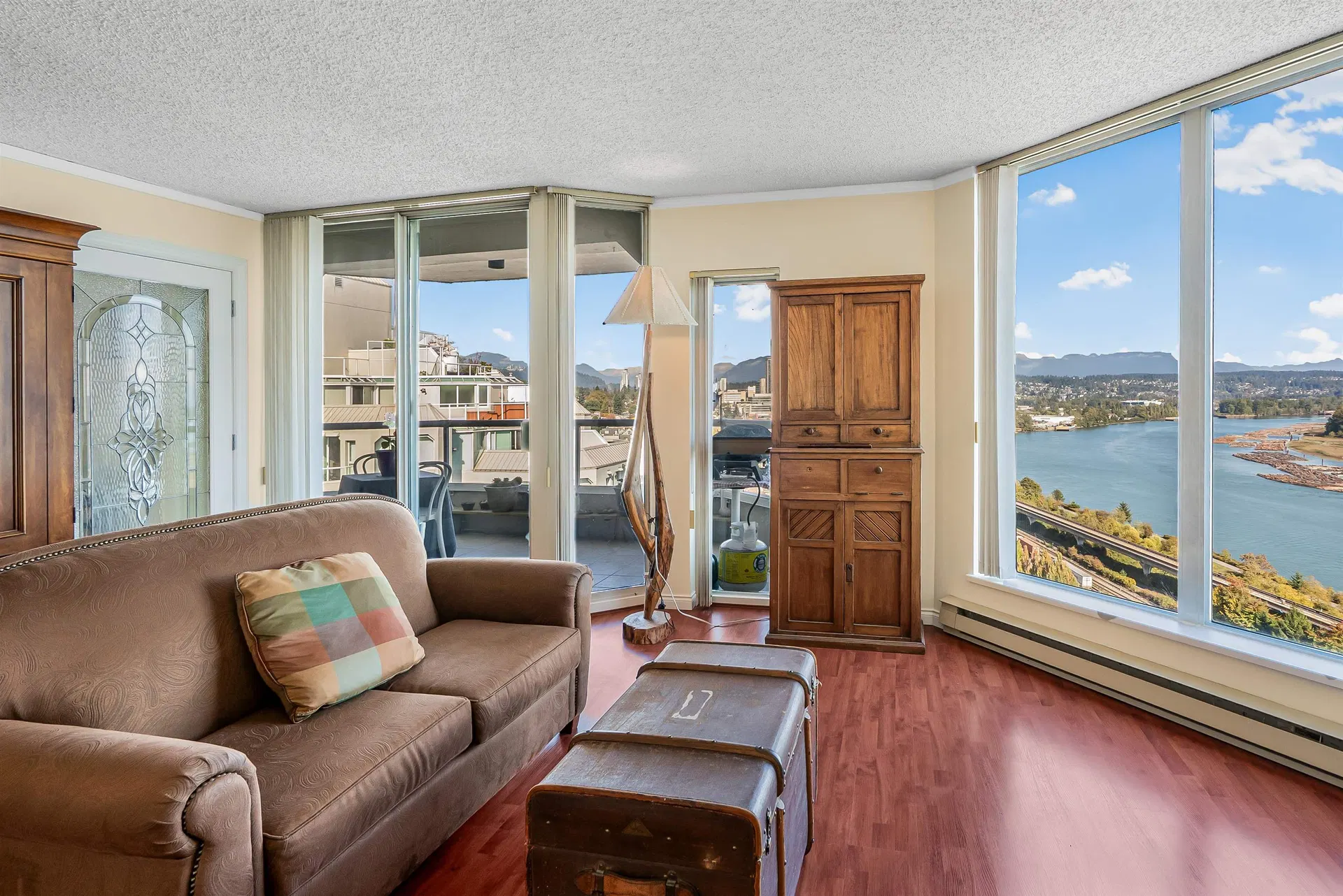 Photo 4 of 25 at #1603 – 69 Jamieson Court