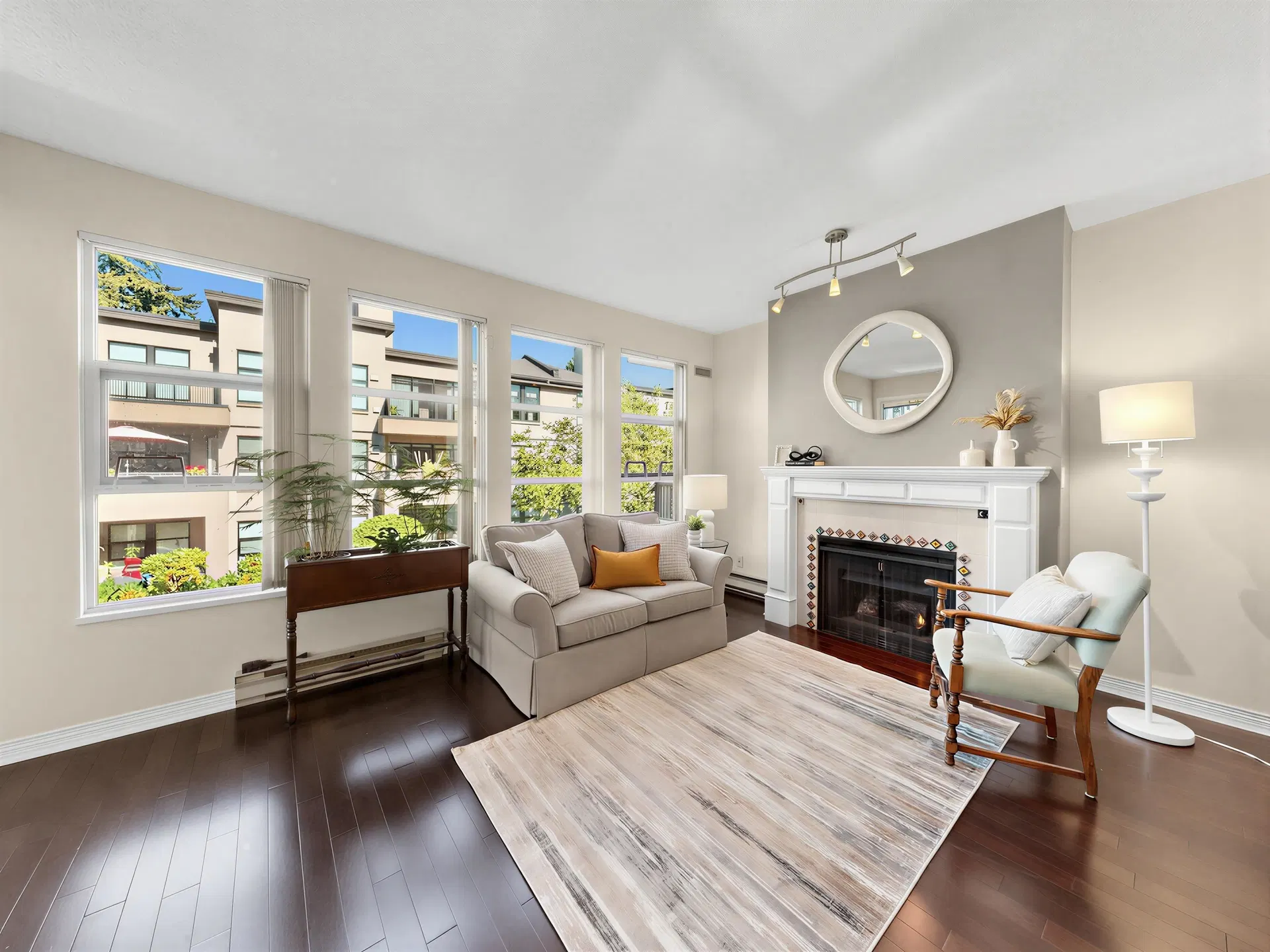 Photo 2 of 16 at #221 – 3769 W 7th Avenue