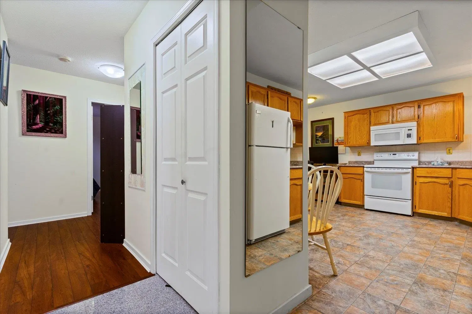 Photo 3 of 30 at #113 – 33030 George Ferguson Way
