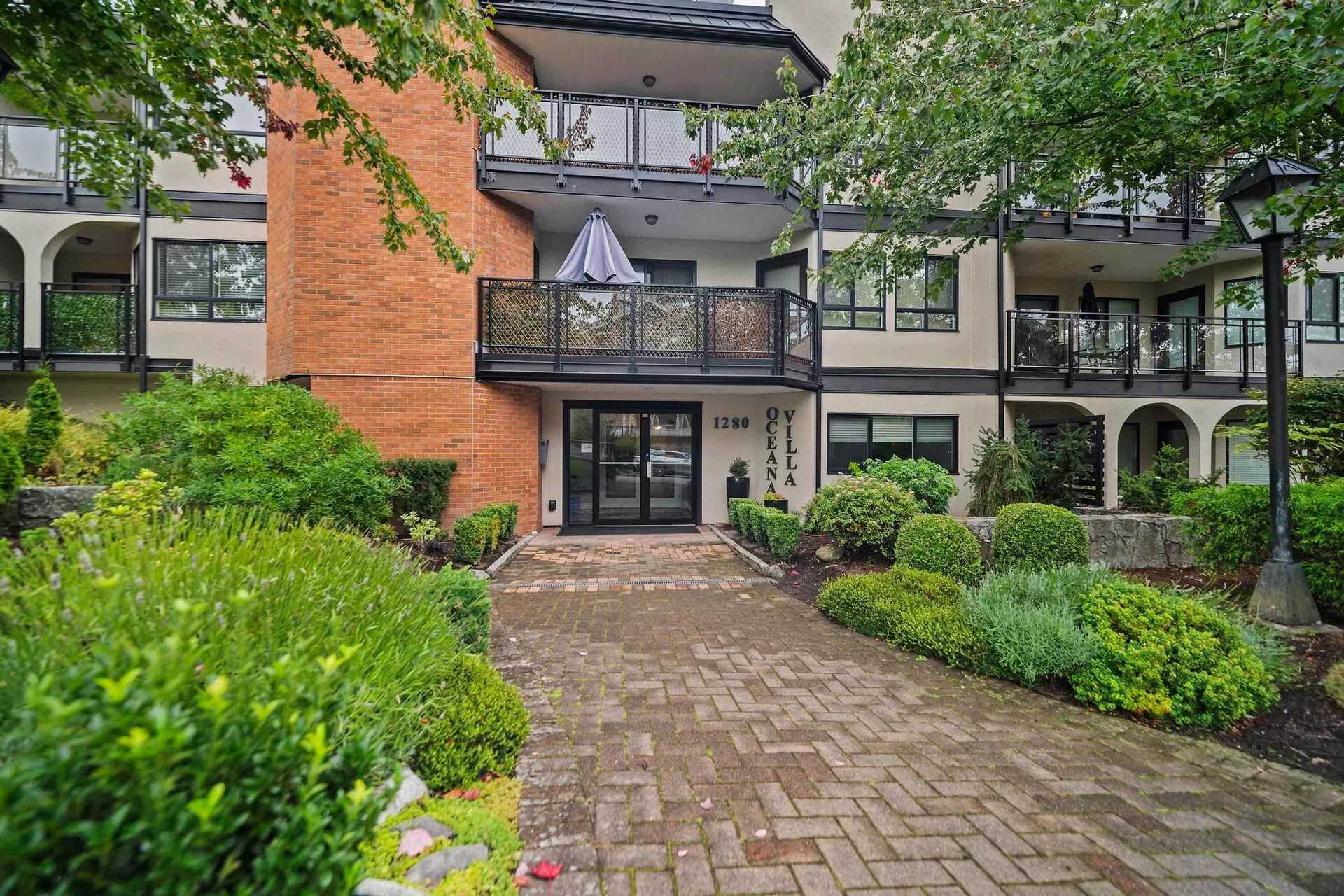 #310 – 1280 Fir Street