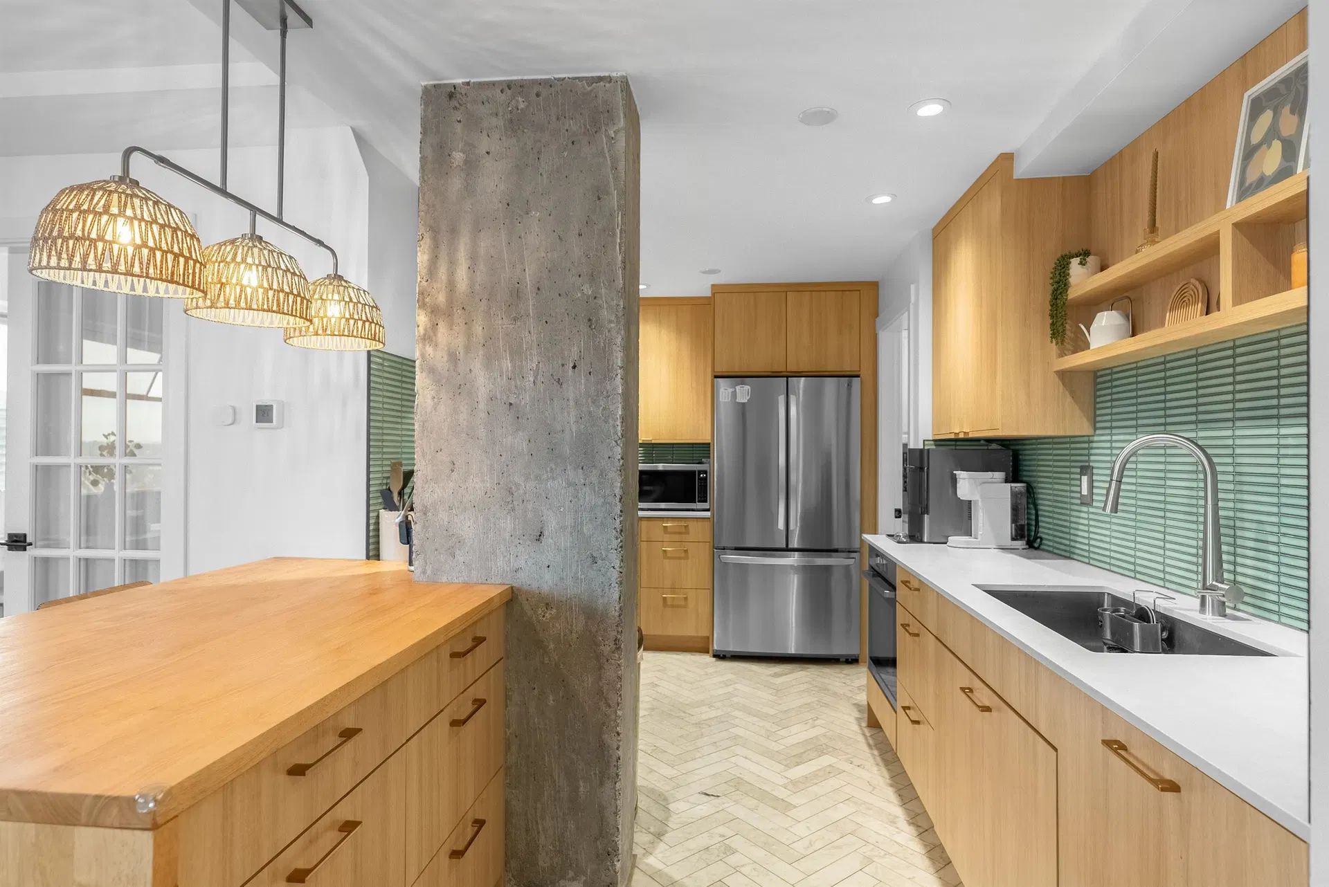Photo 1 of 39 at #1002 – 47 Agnes Street