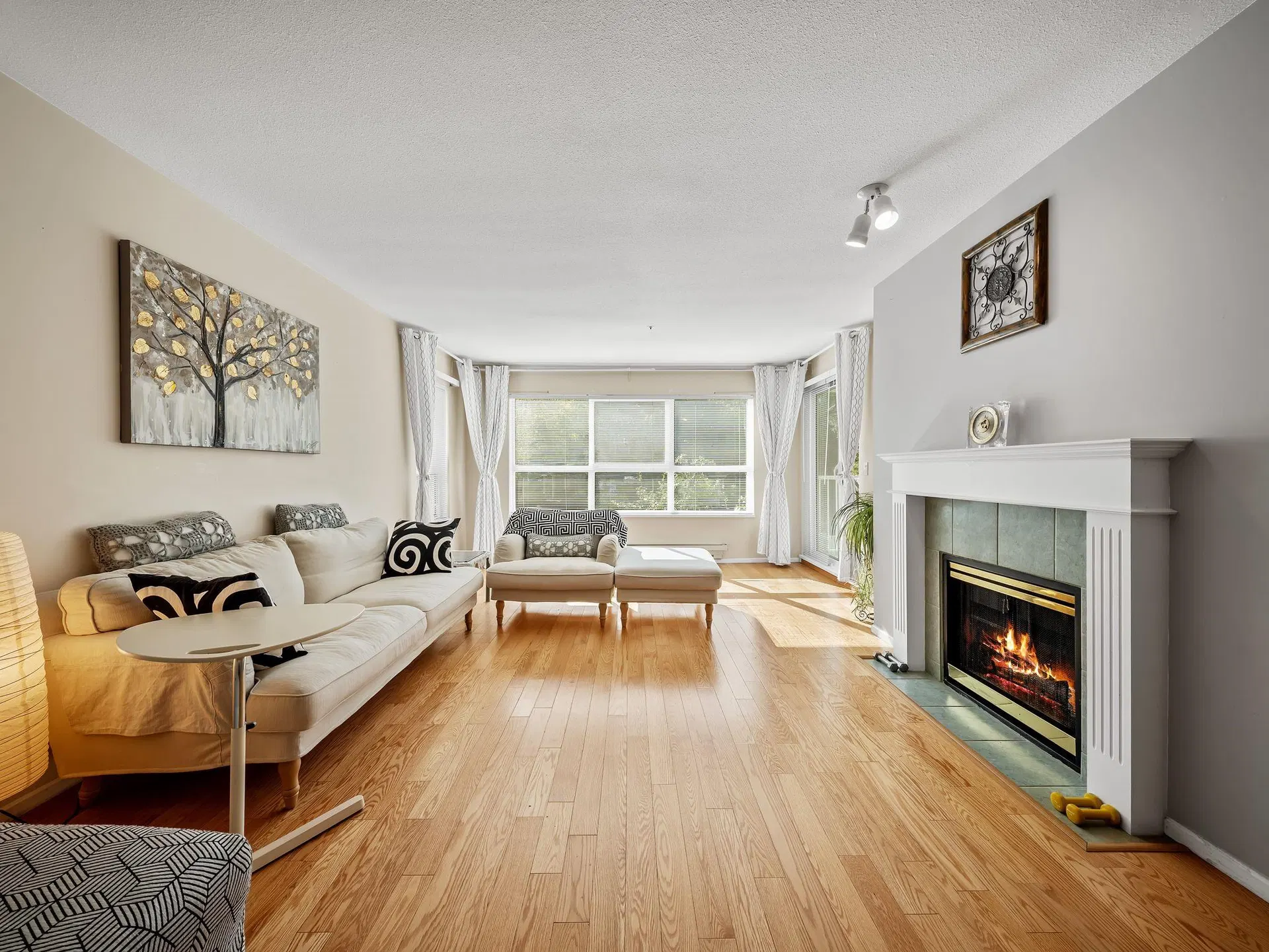 Photo 4 of 40 at #220 – 9688 148 Street