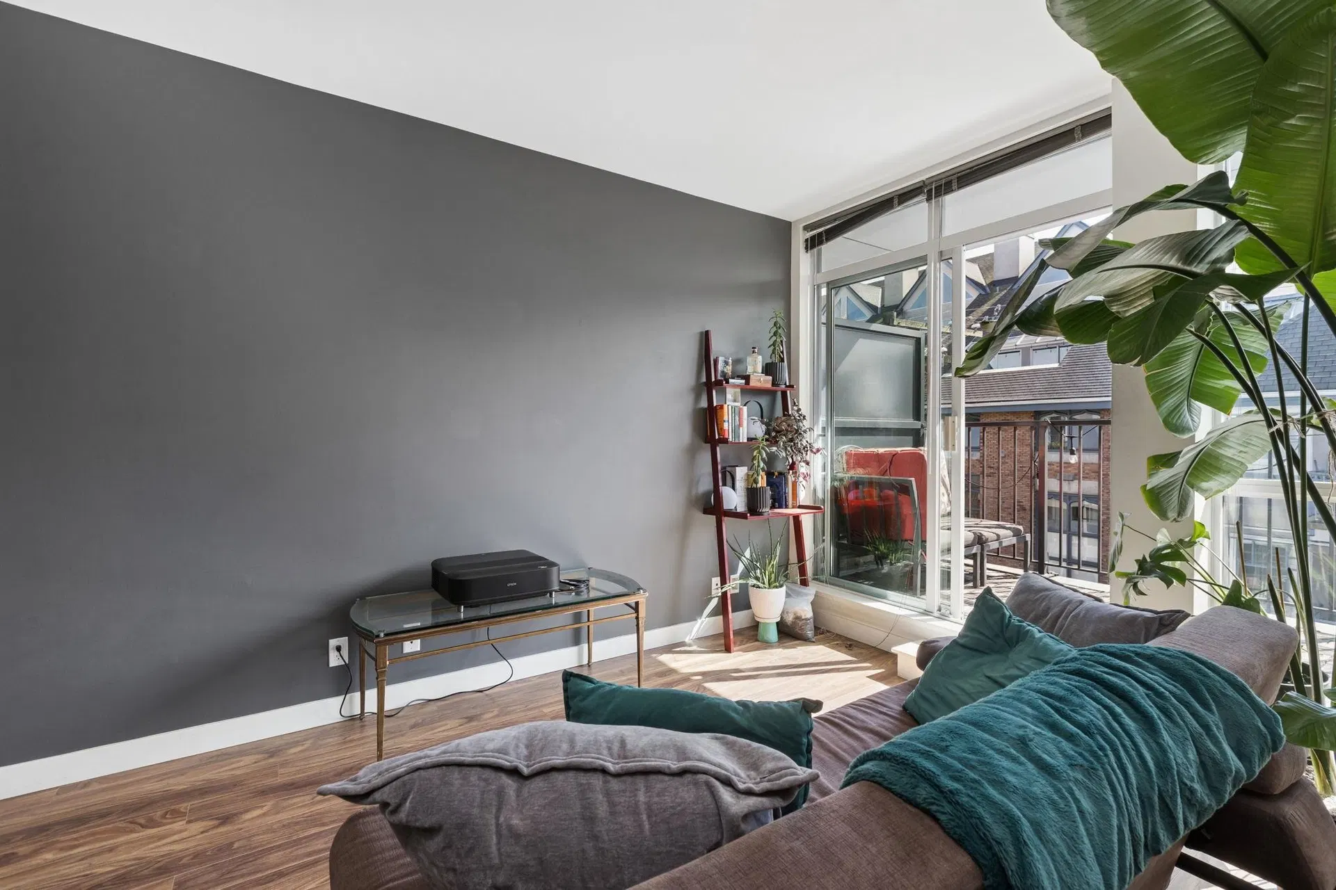 Photo 4 of 38 at #406 – 2511 Quebec Street