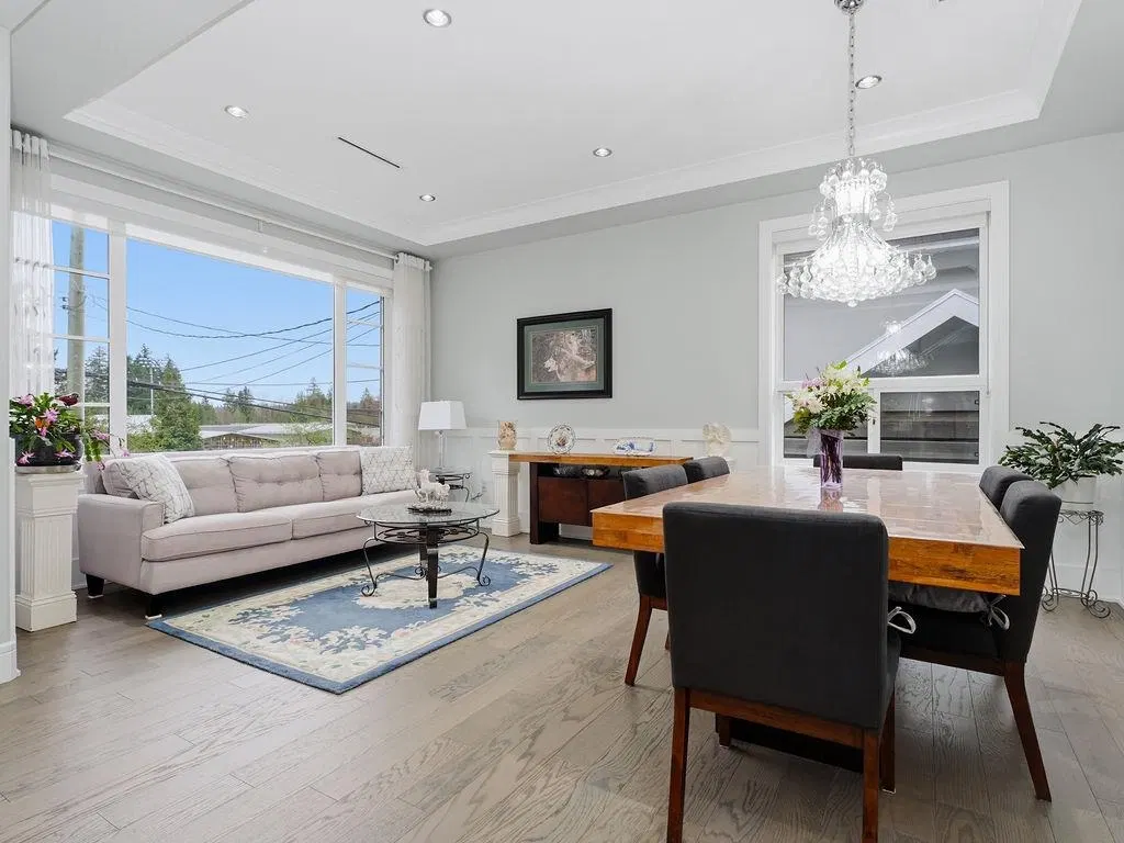 Photo 1 of 40 at 4507 Percival Avenue