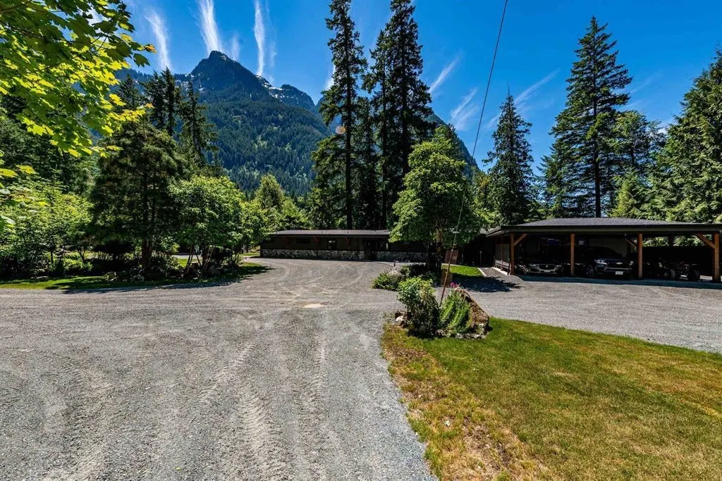 Photo 3 of 40 at 20295 Kettle Valley Road