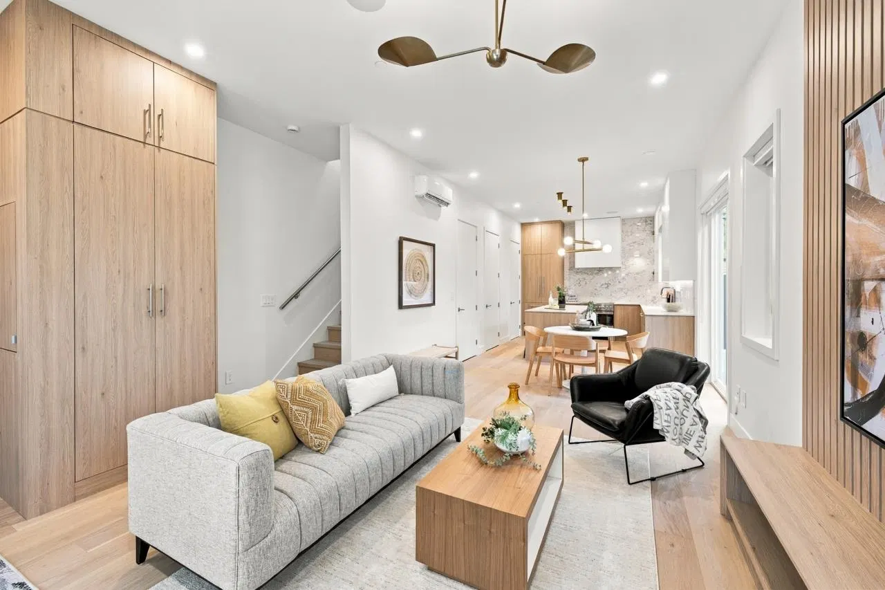 Photo 3 of 28 at #2 – 2509 Kitchener Street