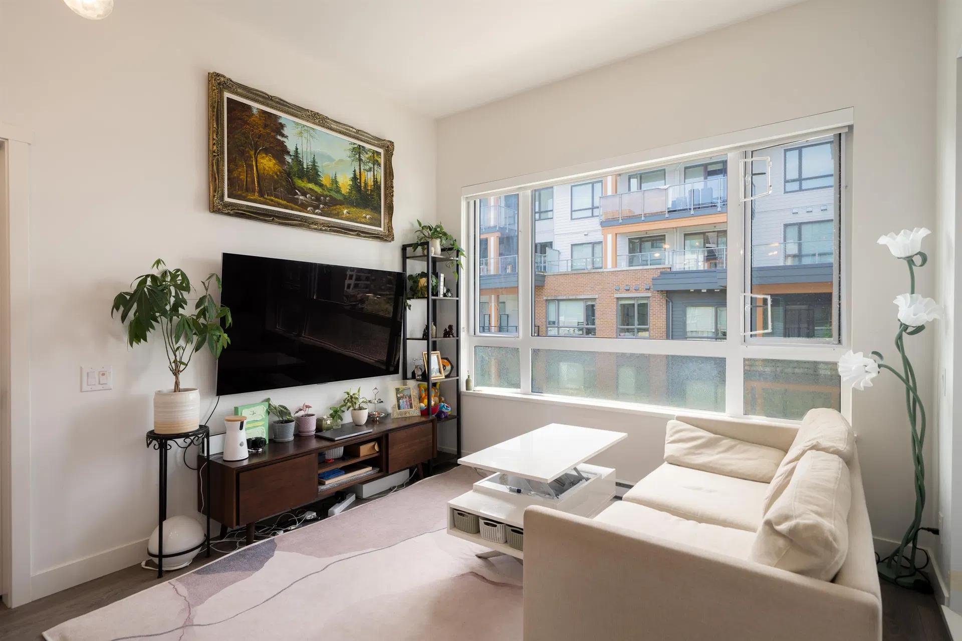 Photo 3 of 31 at #410 – 735 Anskar Court