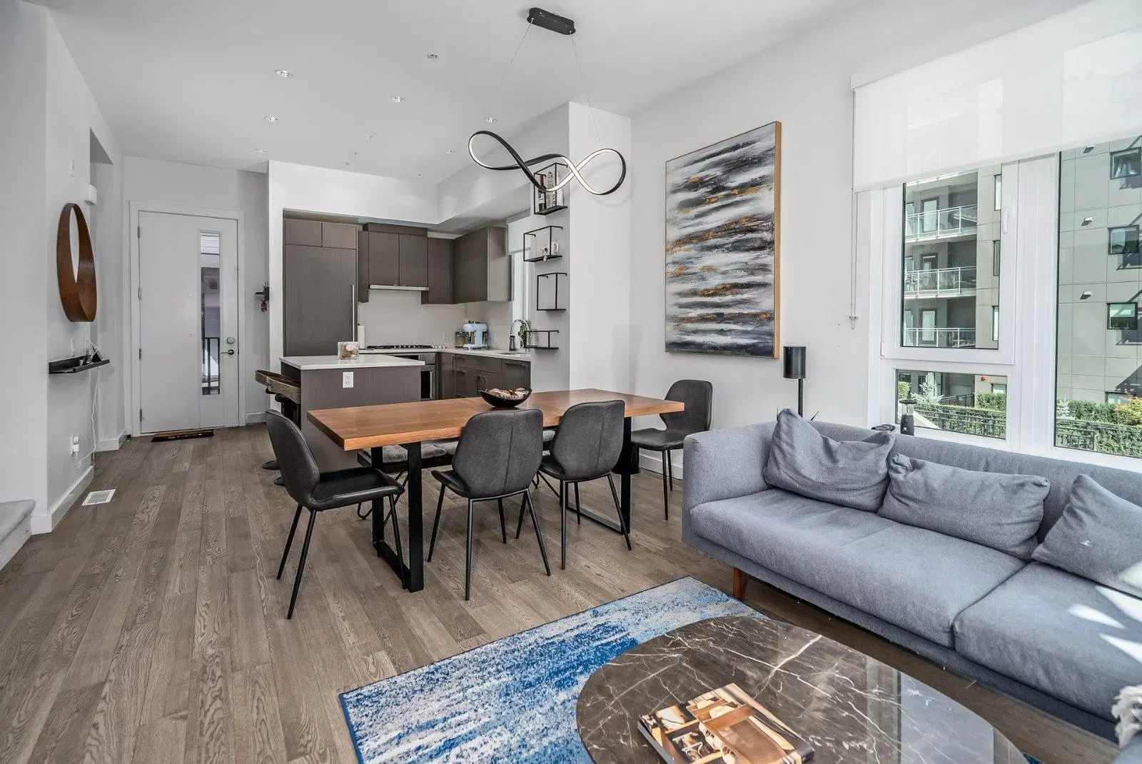 Photo 5 of 37 at 487 W 26th Avenue
