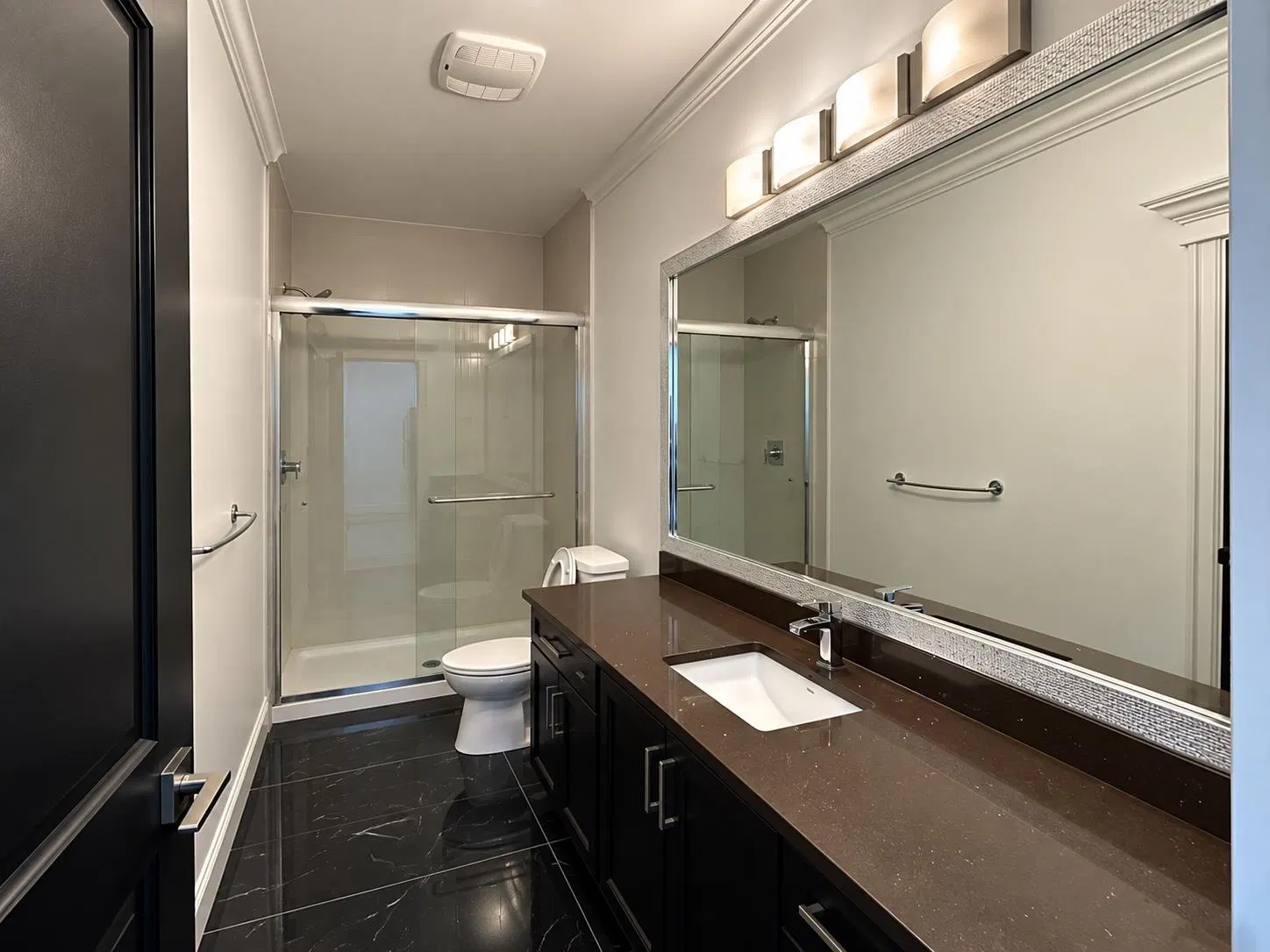 Photo 5 of 6 at B – 1381 200 Street