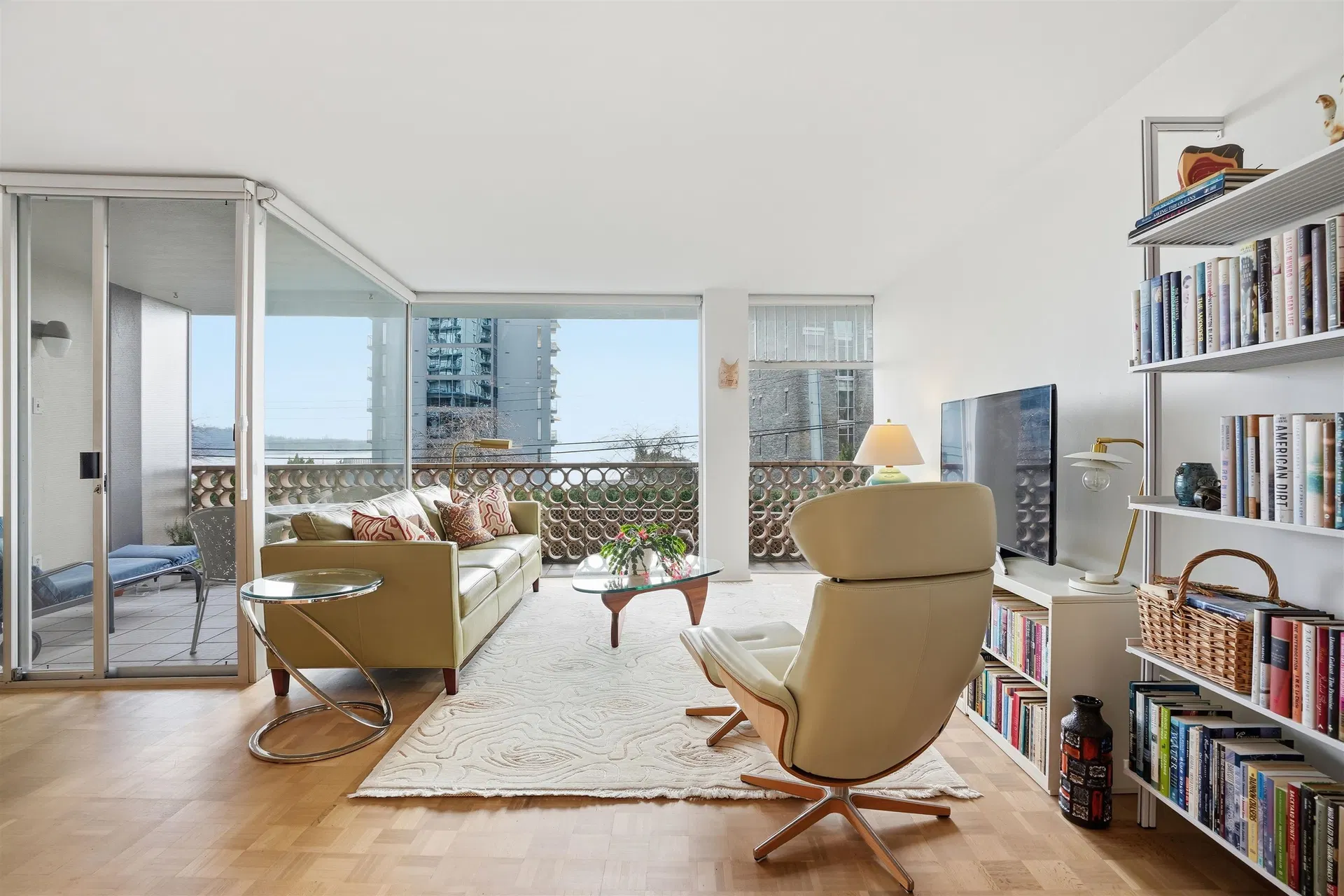 Photo 1 of 15 at #102 – 2135 Argyle Avenue