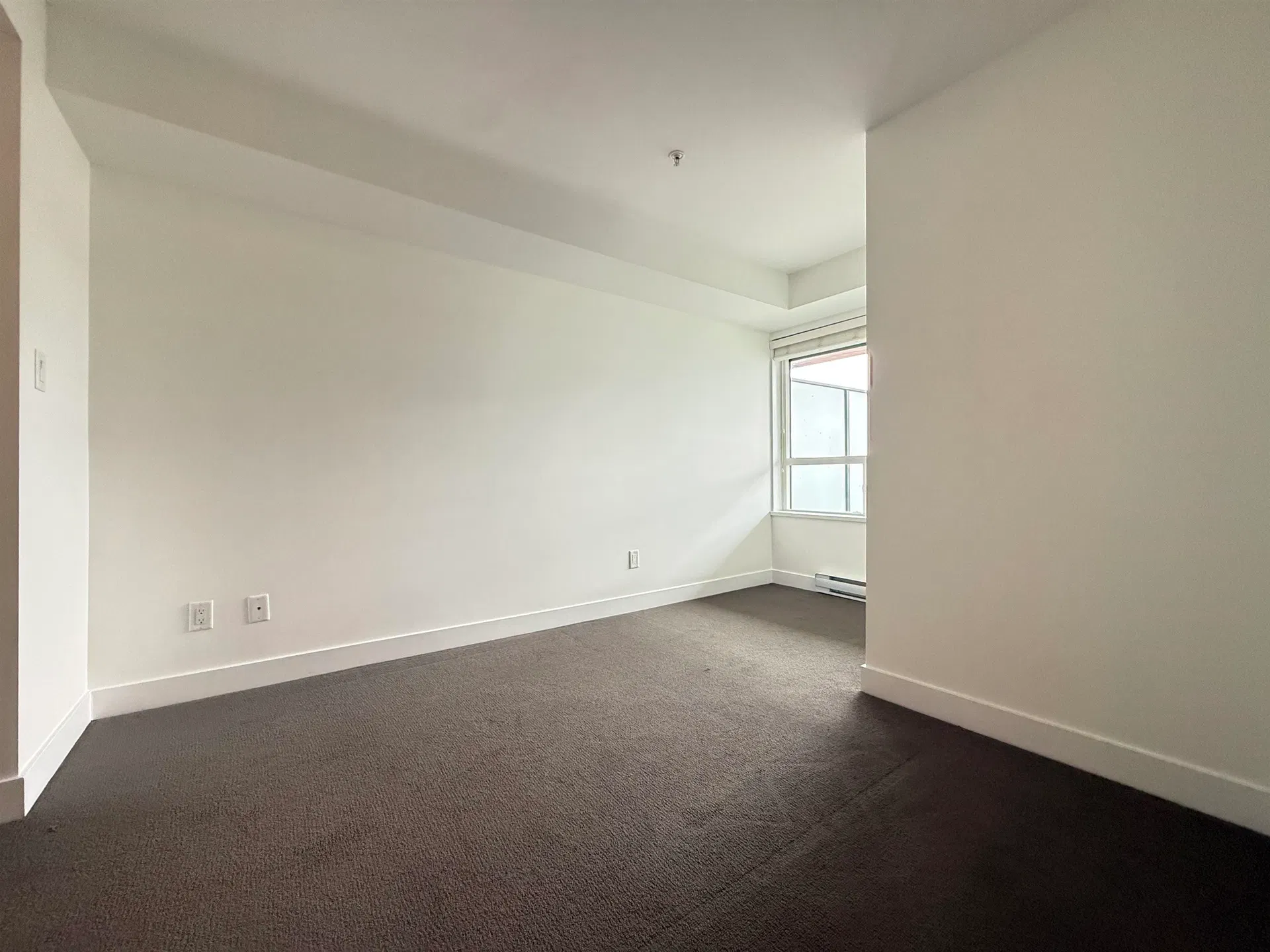 Photo 4 of 10 at #312 – 2858 W 4th Avenue