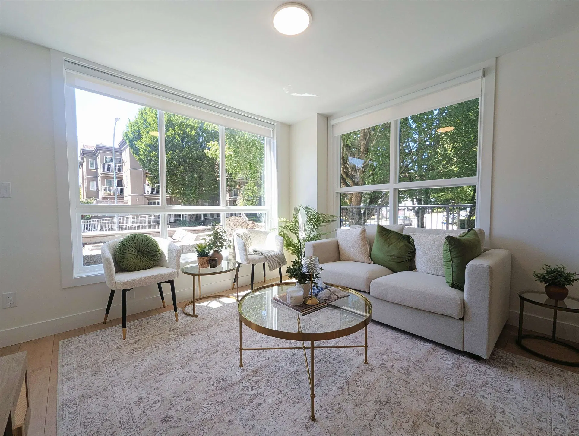 Photo 5 of 29 at #108 – 2368 Shaughnessy