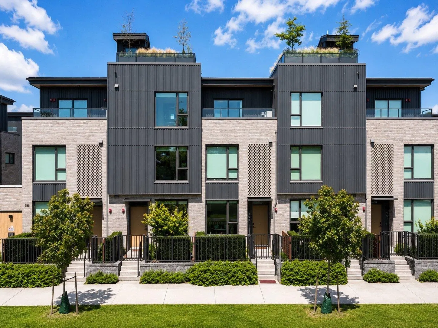 Photo 3 of 26 at #153 – 785 W 49th Avenue
