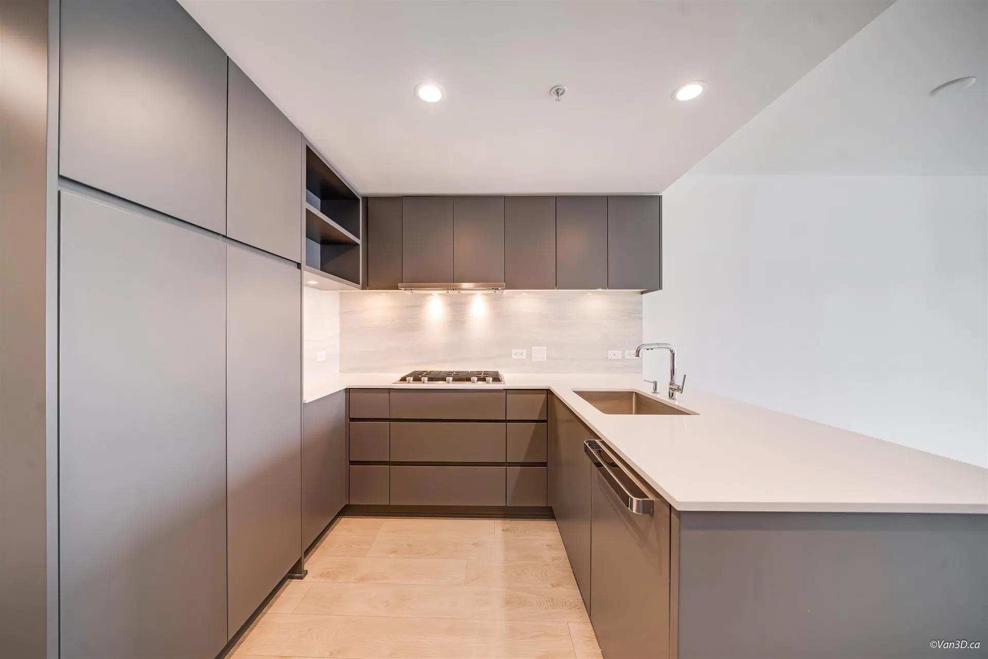 Photo 5 of 33 at #1801 – 450 Westview Street