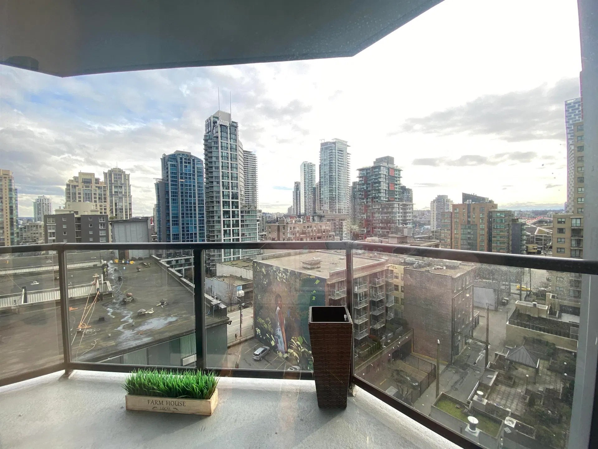 Photo 1 of 15 at #10XX – 1212 Howe Street