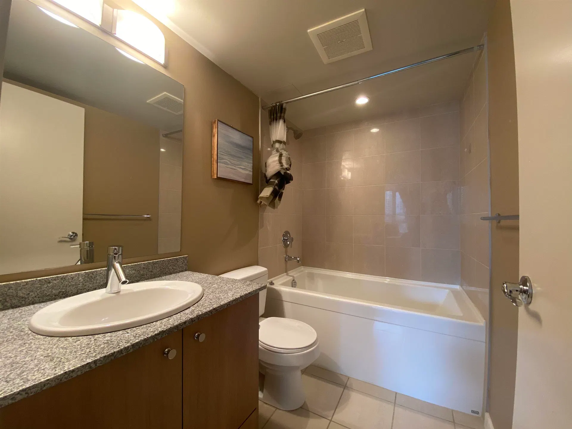 Photo 2 of 15 at #10XX – 1212 Howe Street