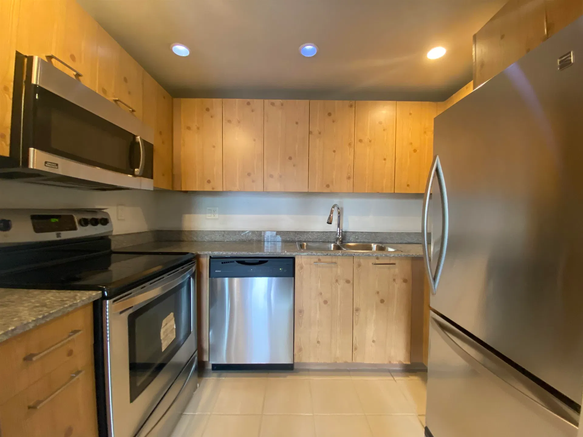 Photo 4 of 15 at #10XX – 1212 Howe Street