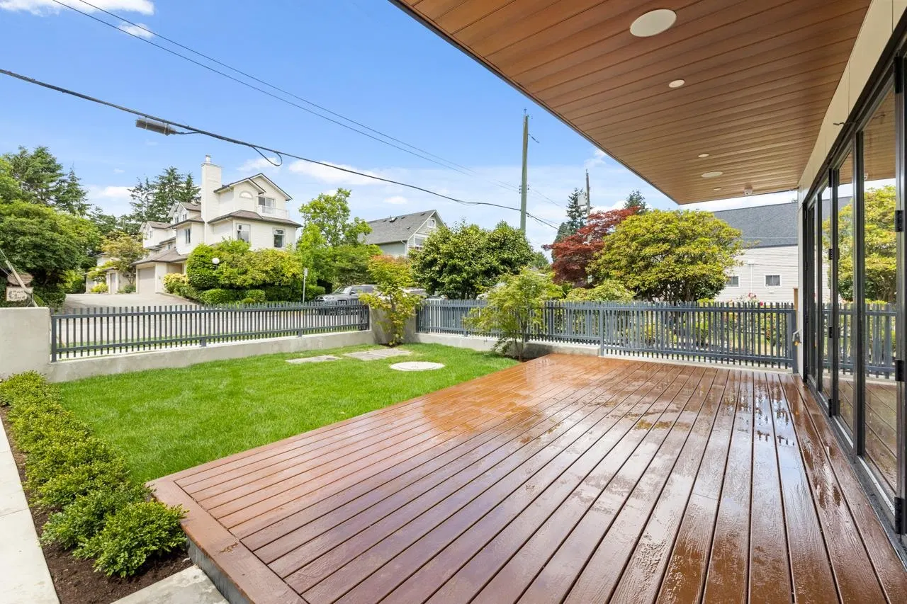 Photo 3 of 40 at A – 4260 Sophia Street