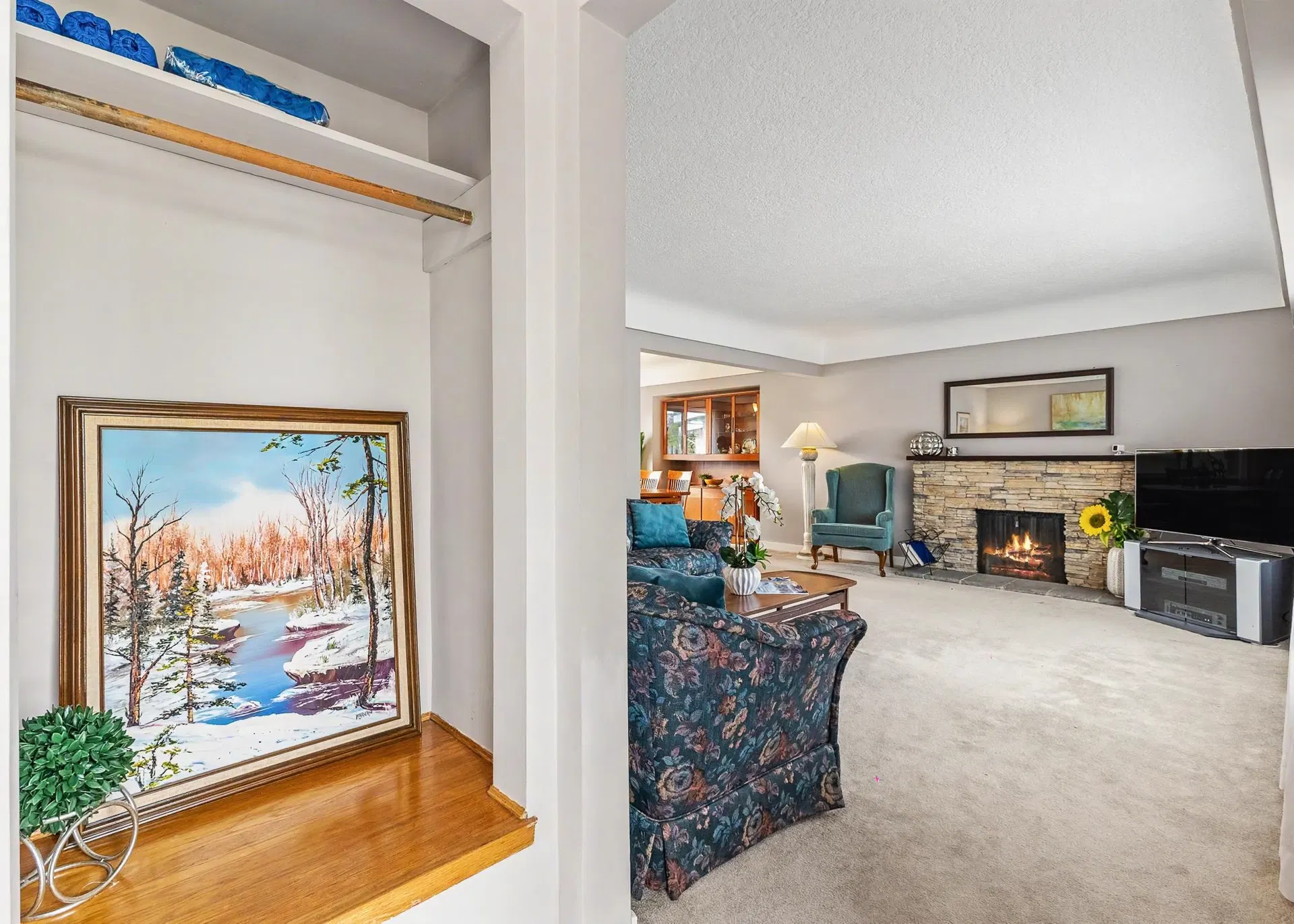 Photo 2 of 40 at 4830 Southlawn Drive