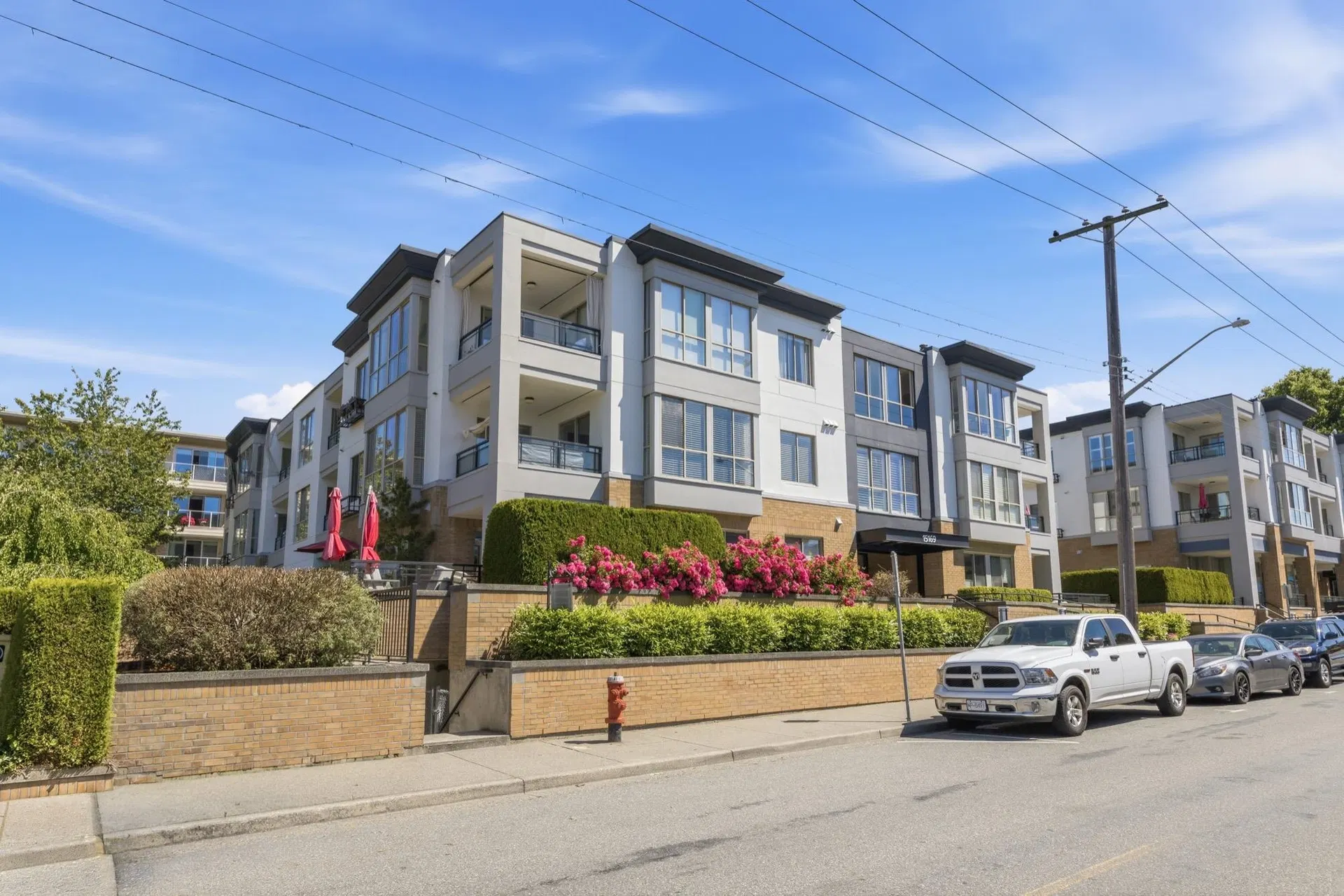 Photo 1 of 39 at #201 – 15169 Buena Vista Avenue
